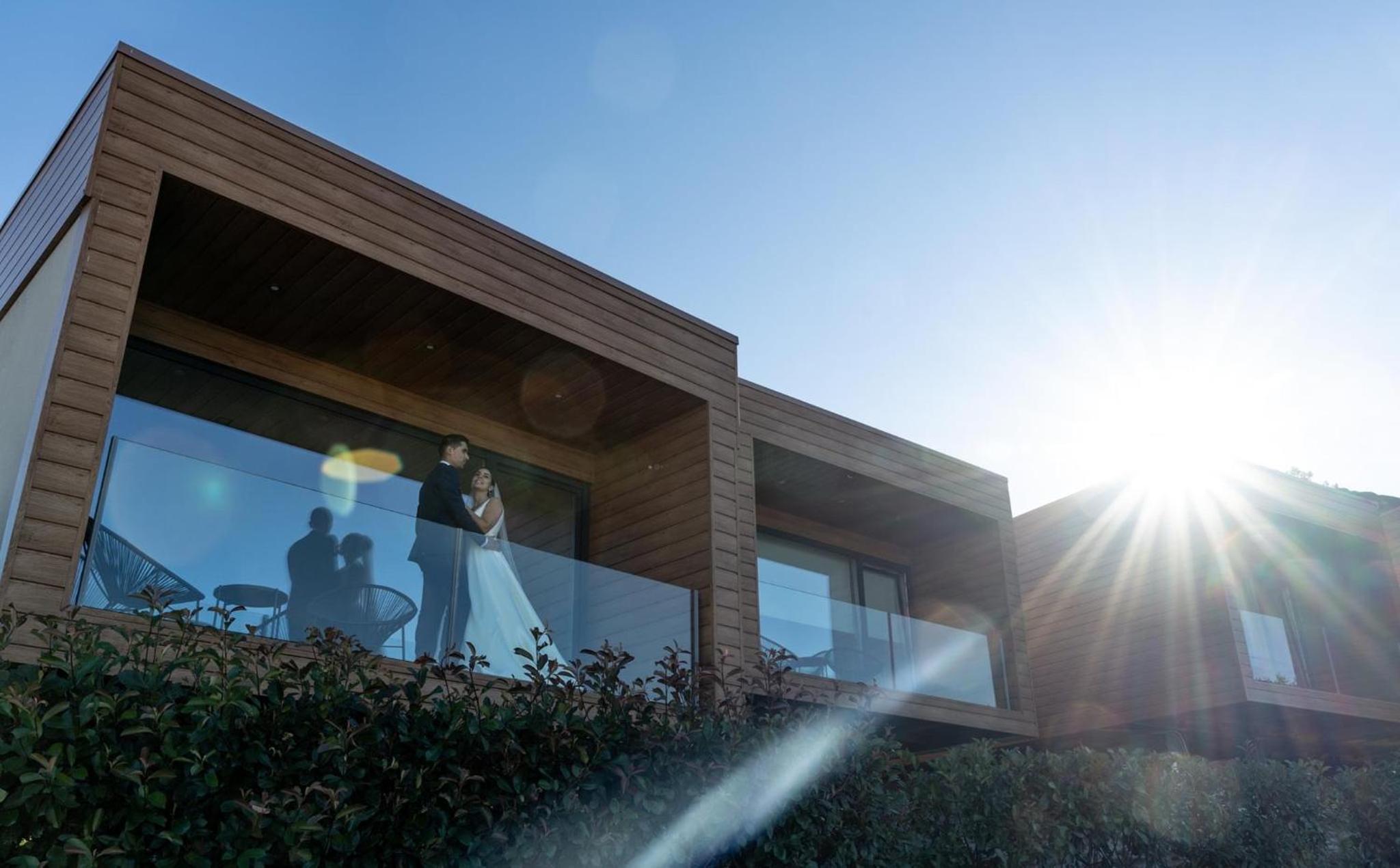 Superior Bungalow - Photo 12