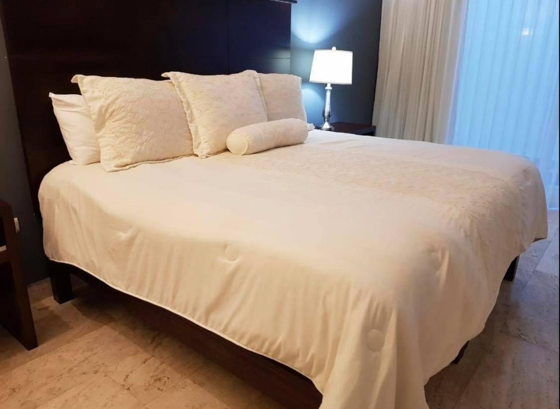 Twin Room - Photo 1