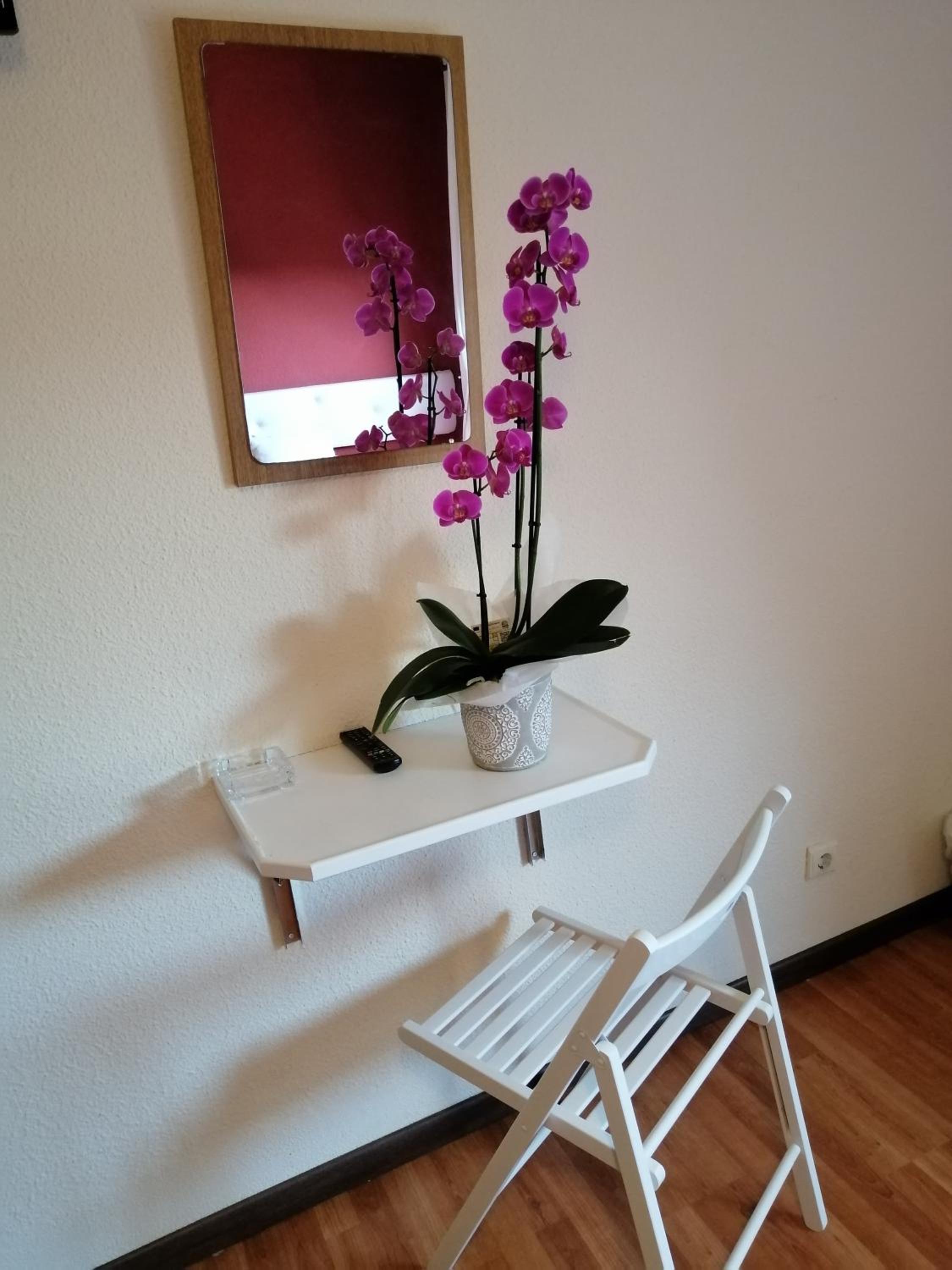 Family Room - Photo 8