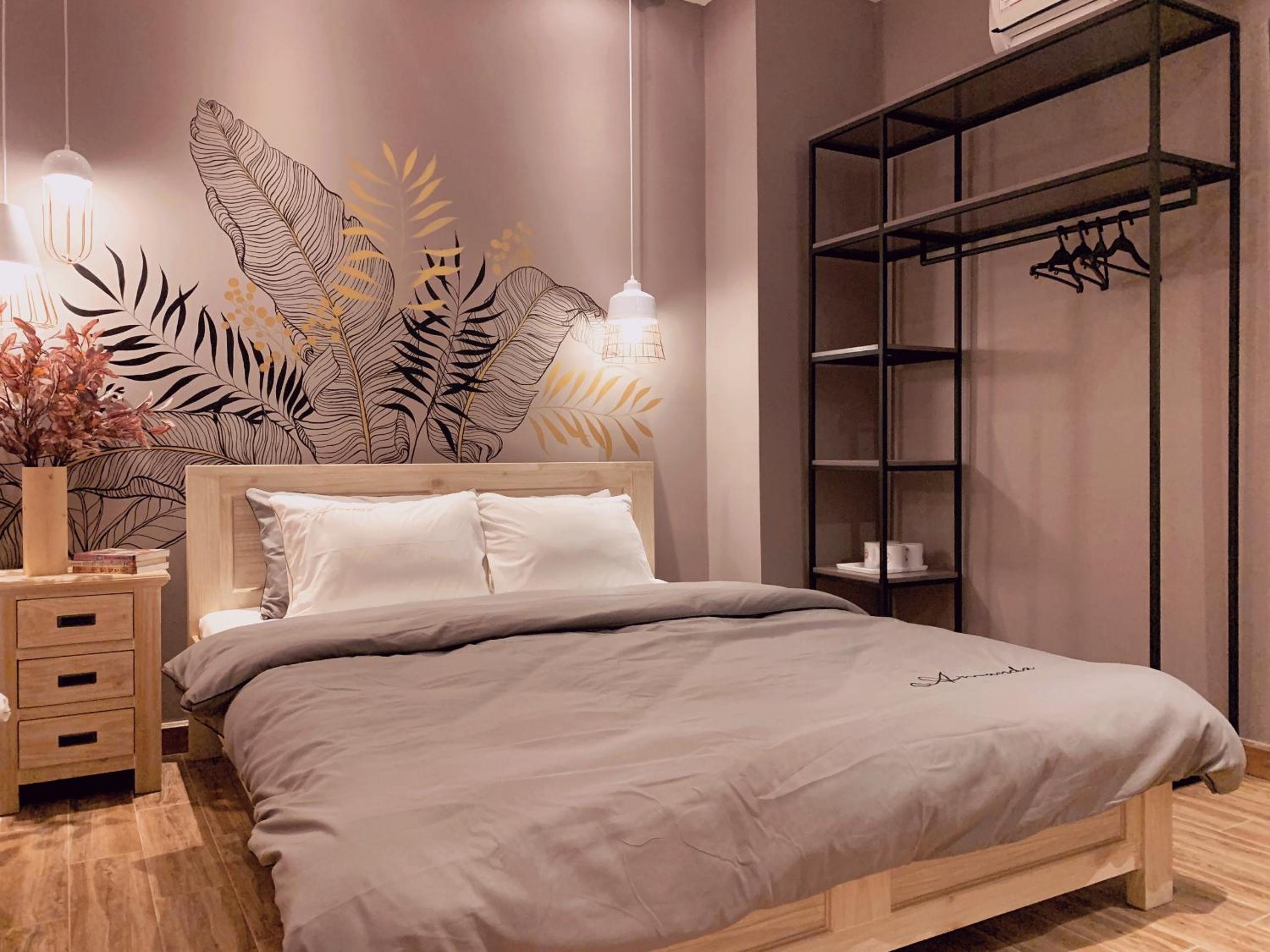 Deluxe Queen Room with Two Queen Beds photo 1