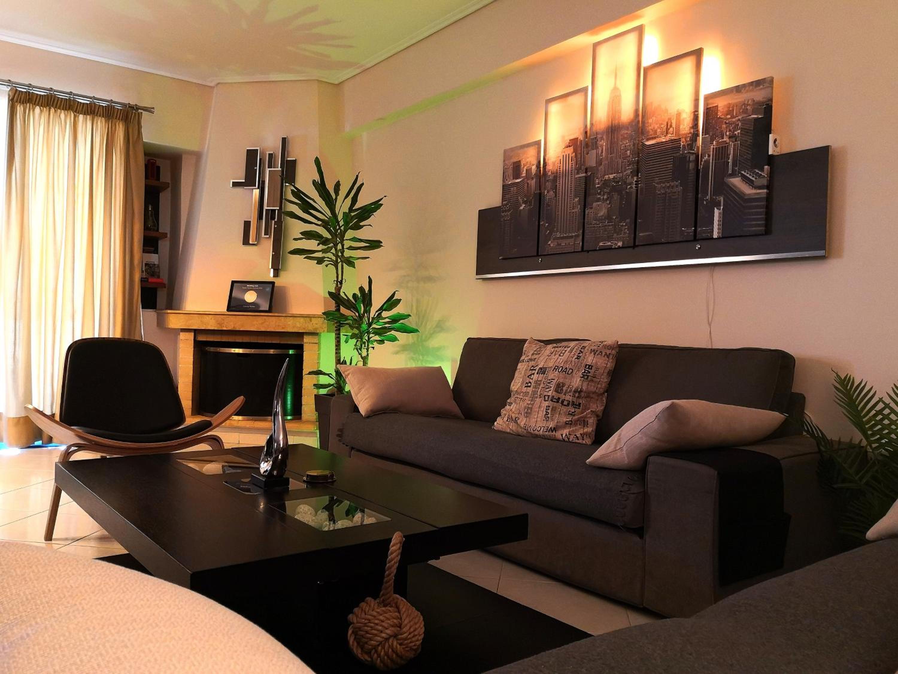 Two-Bedroom Apartment - Photo 40