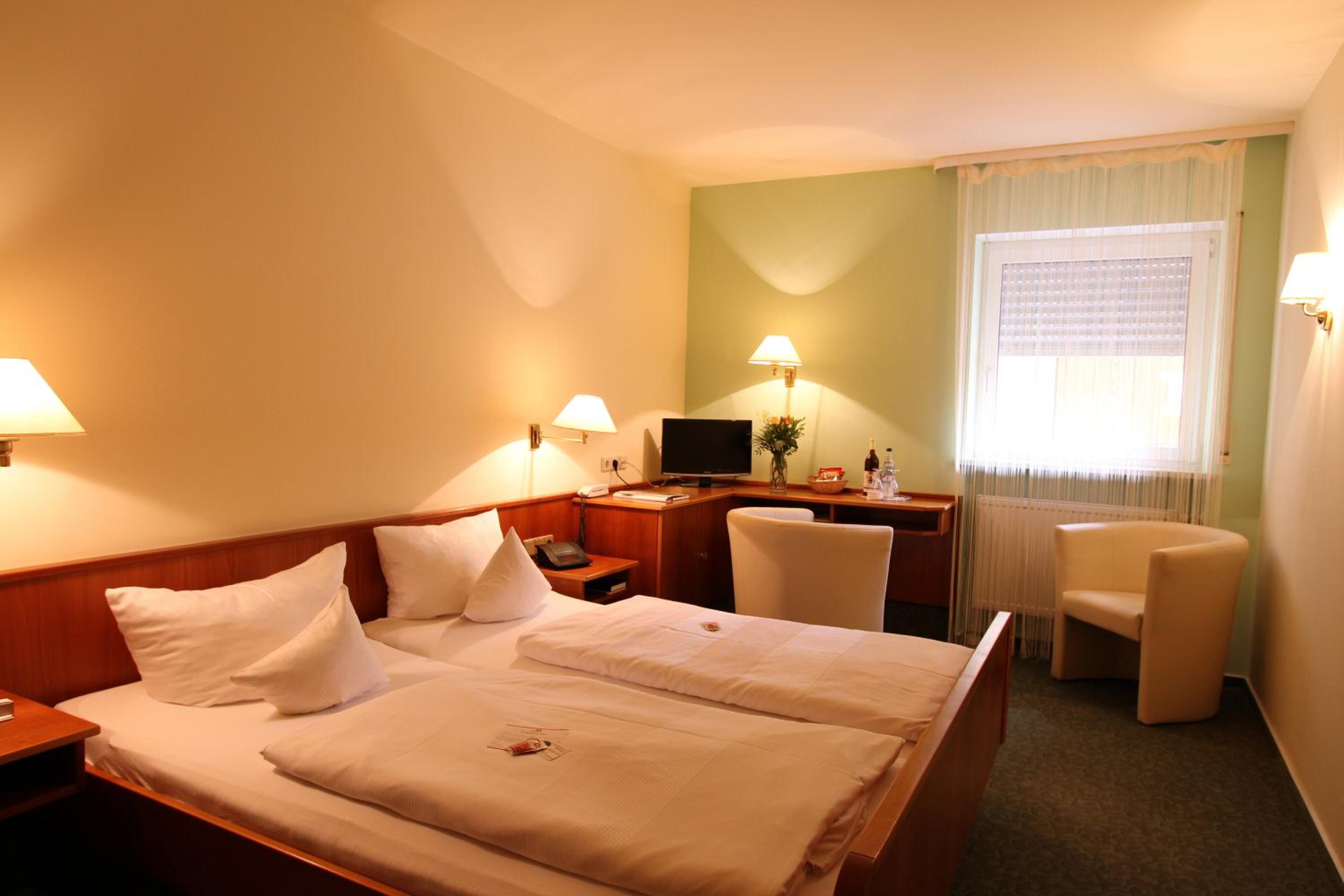 Comfort Double Room - Photo 5