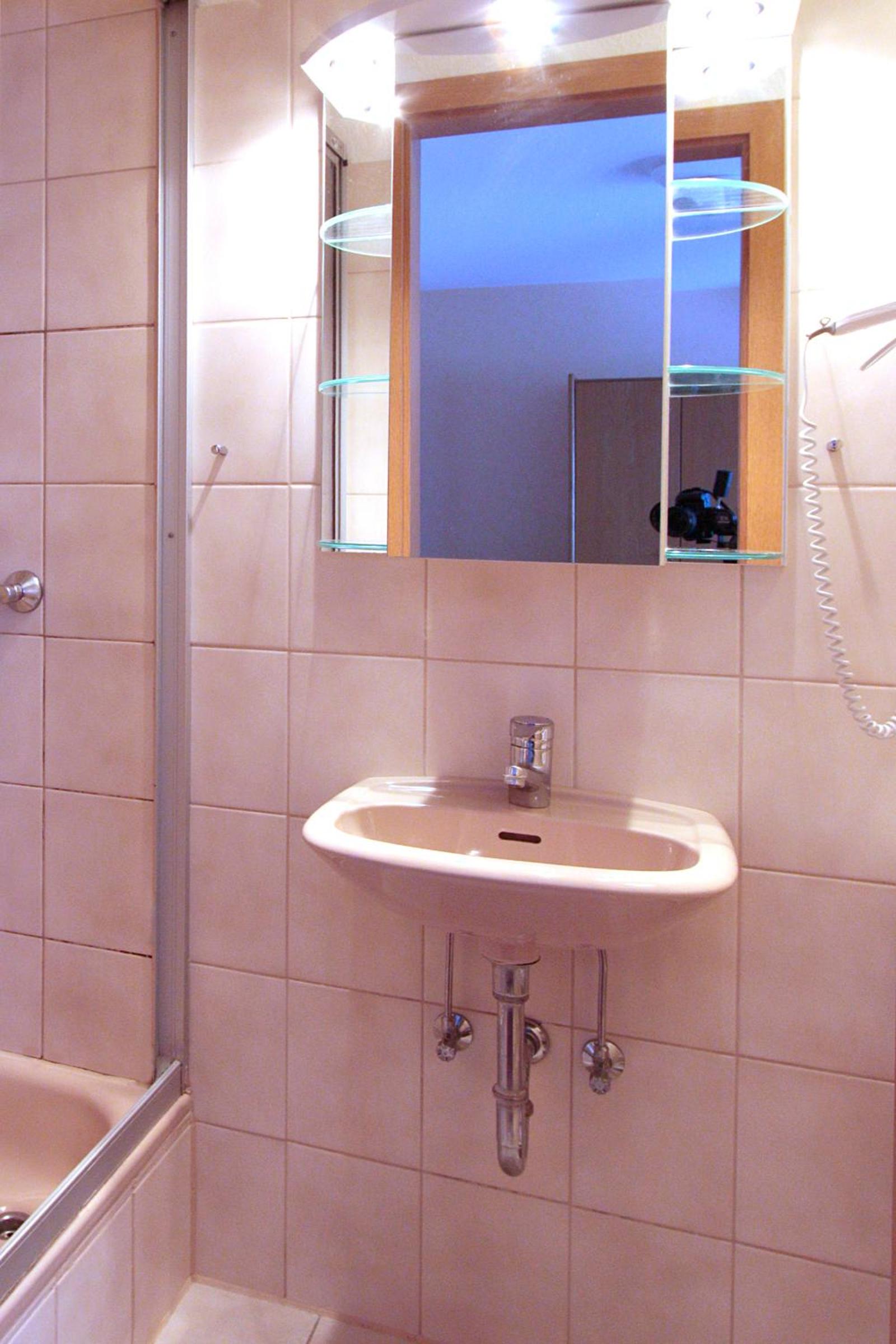 Double Room - Photo 4
