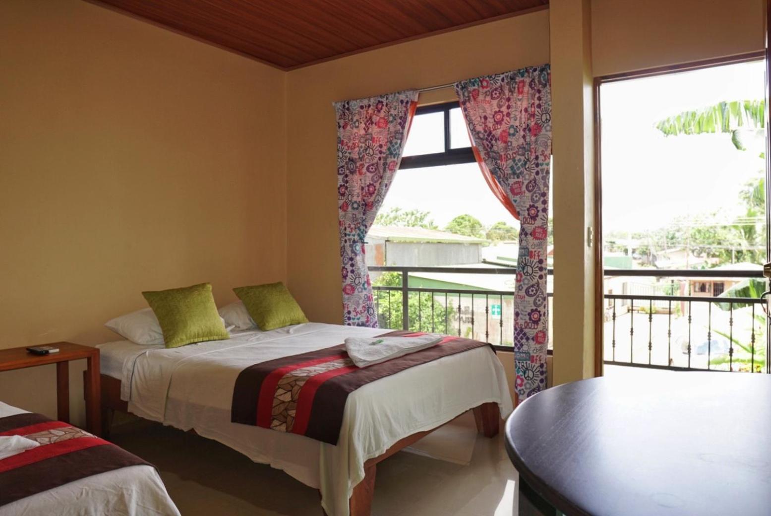 Budget Double Room photo 3