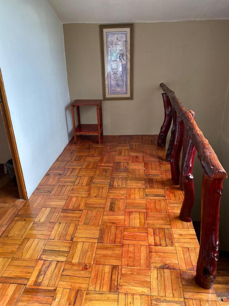 Two-Bedroom House - Photo 4