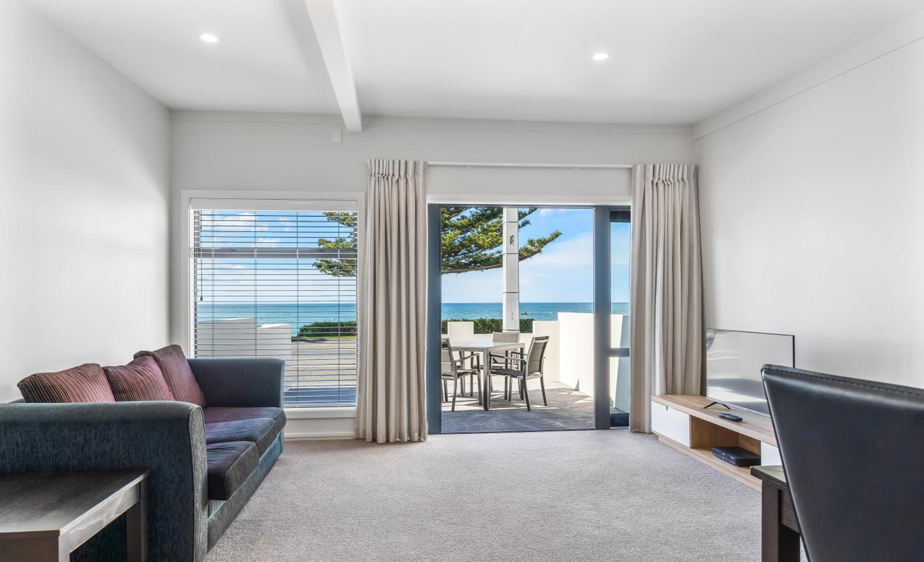 Apartment with Sea View - Photo 1