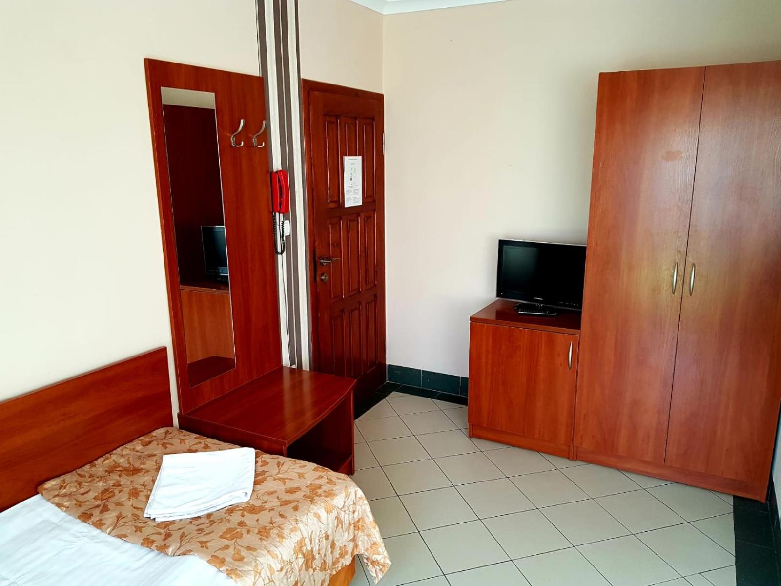 Standard Twin Room photo 1