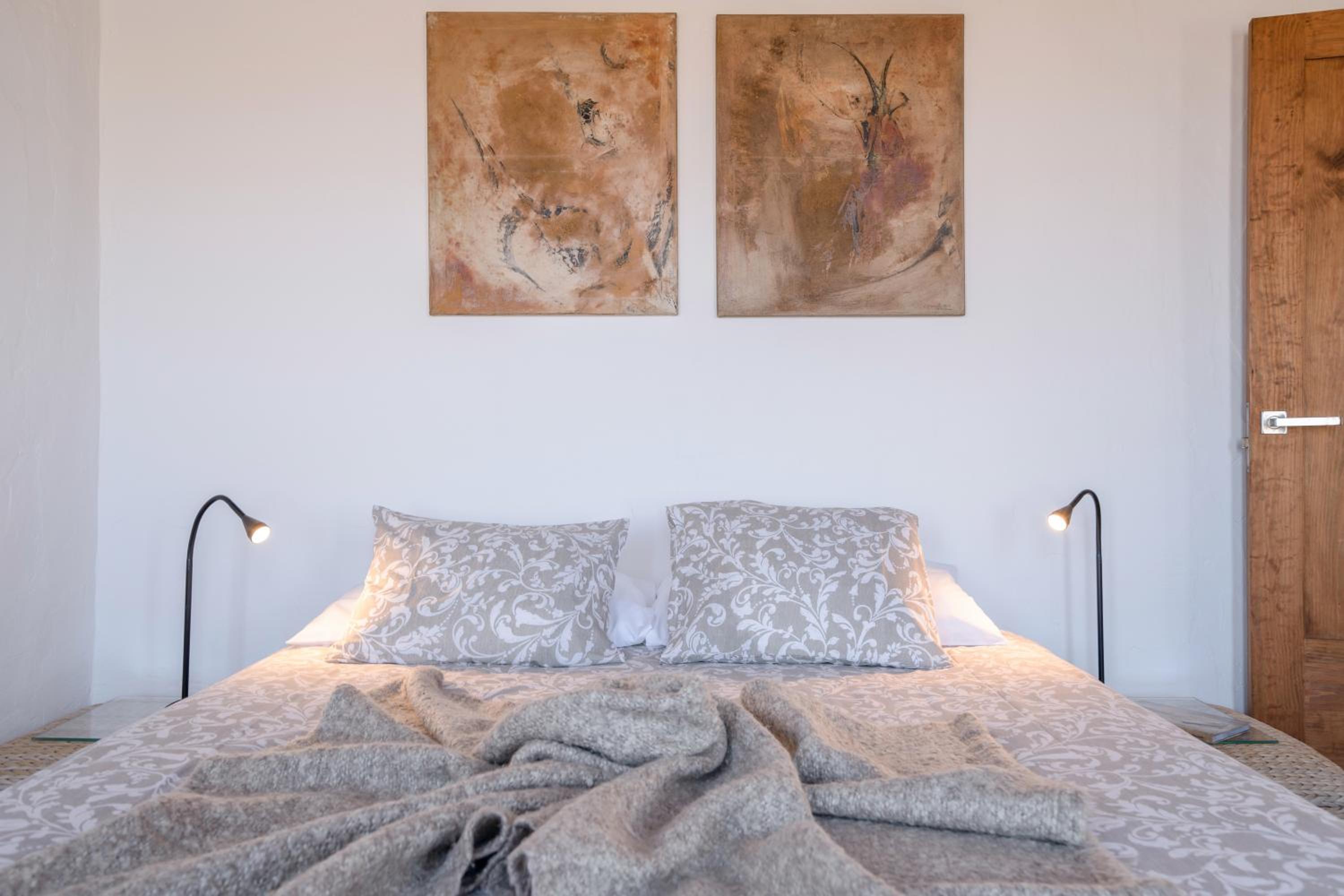 One-Bedroom House - Photo 4