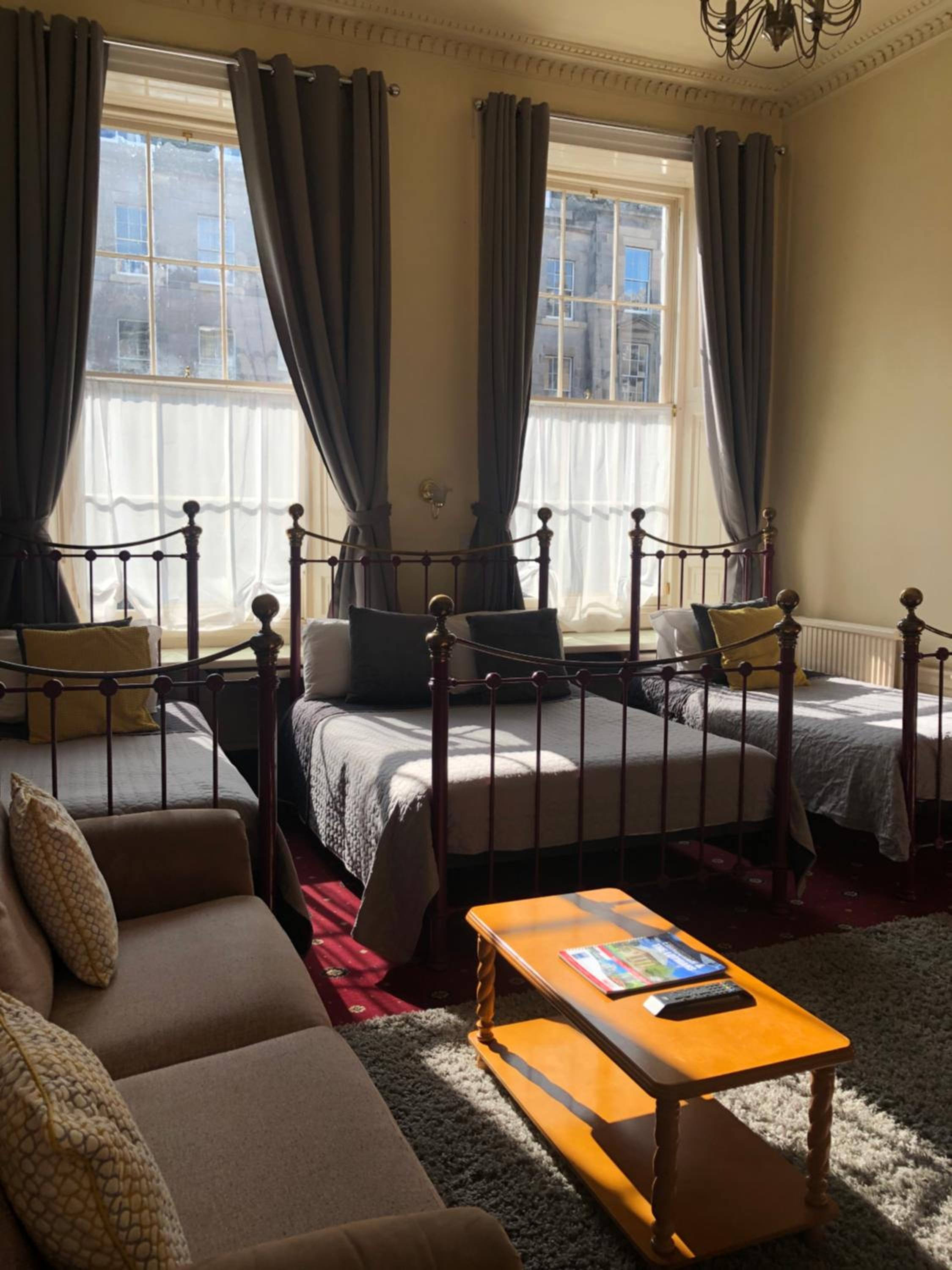 Quadruple Room - Photo 2