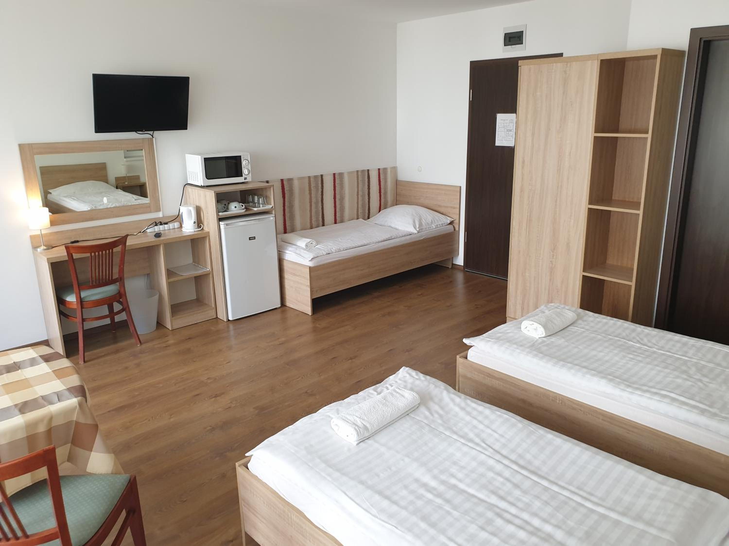 Triple Room with Terrace and Lake View