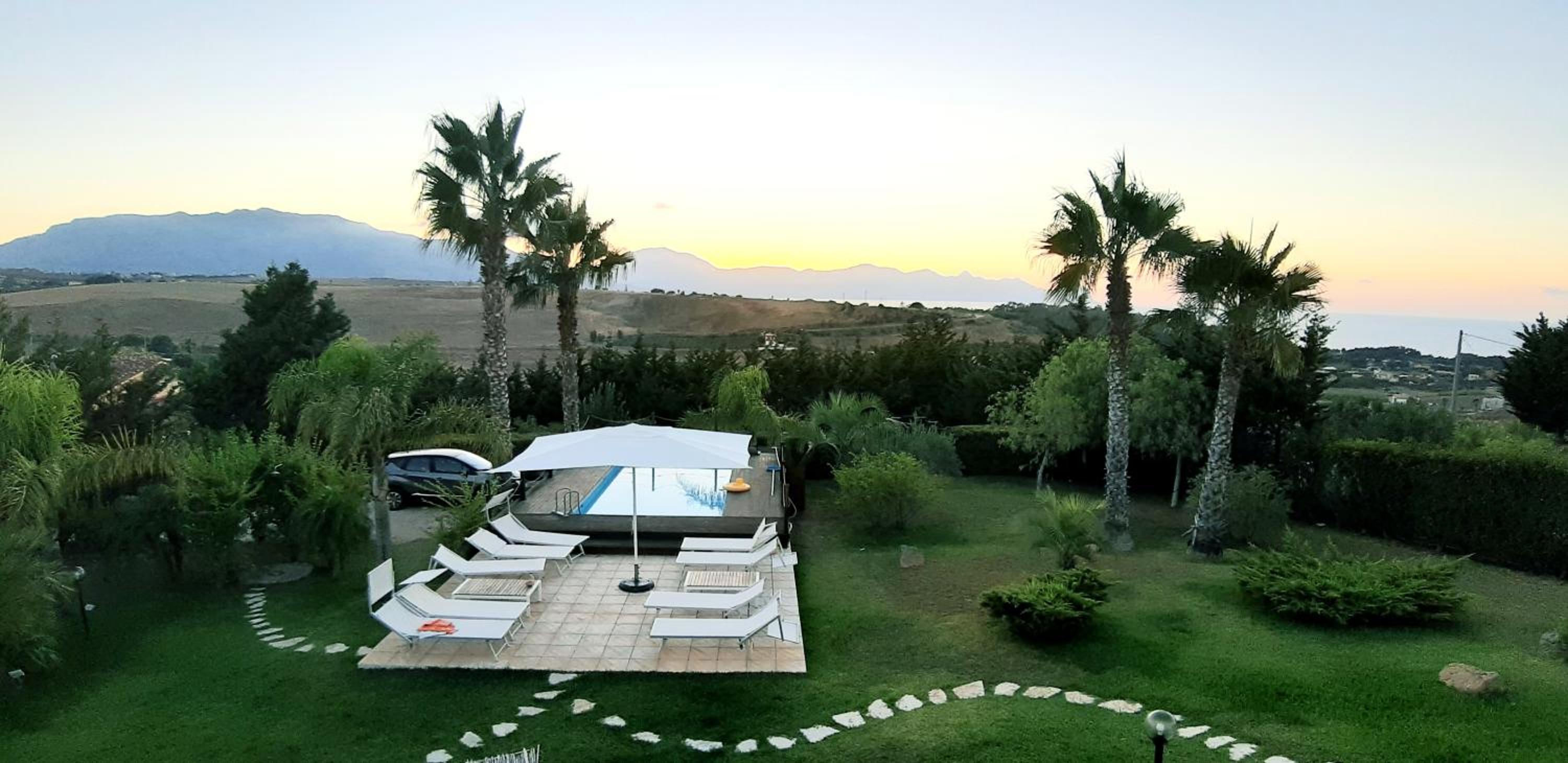 Apartment with Pool View  photo 2