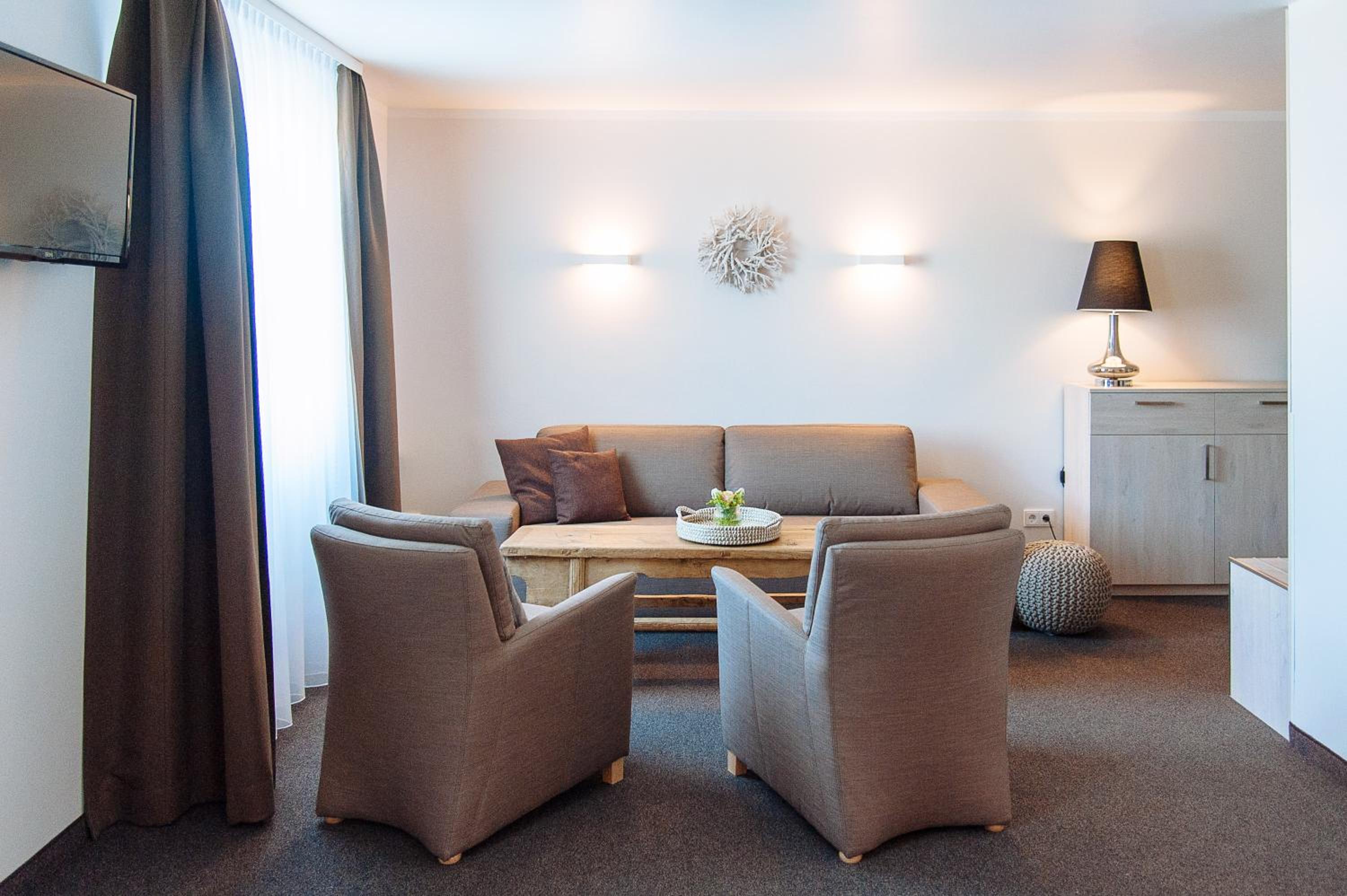 Junior Suite - Photo 1