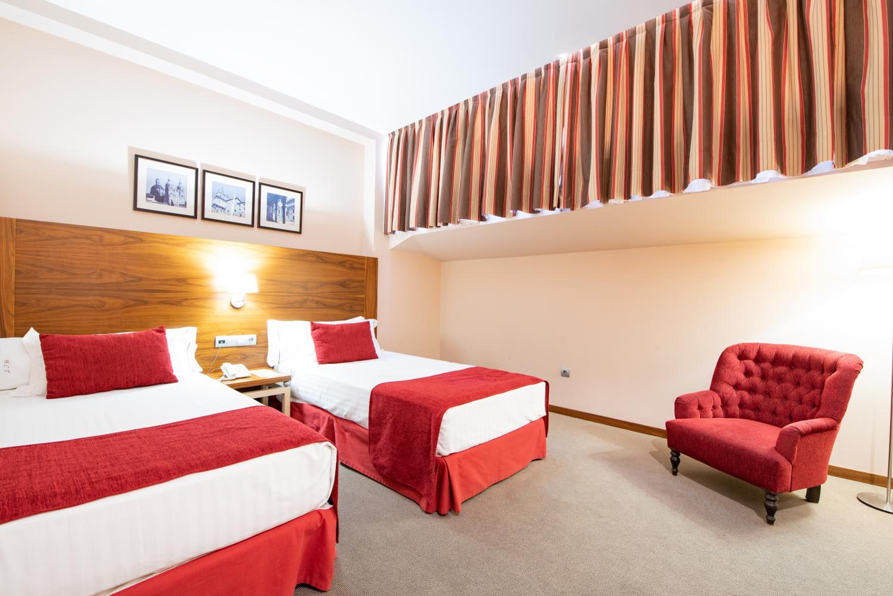 Double or Twin Room - Photo 24