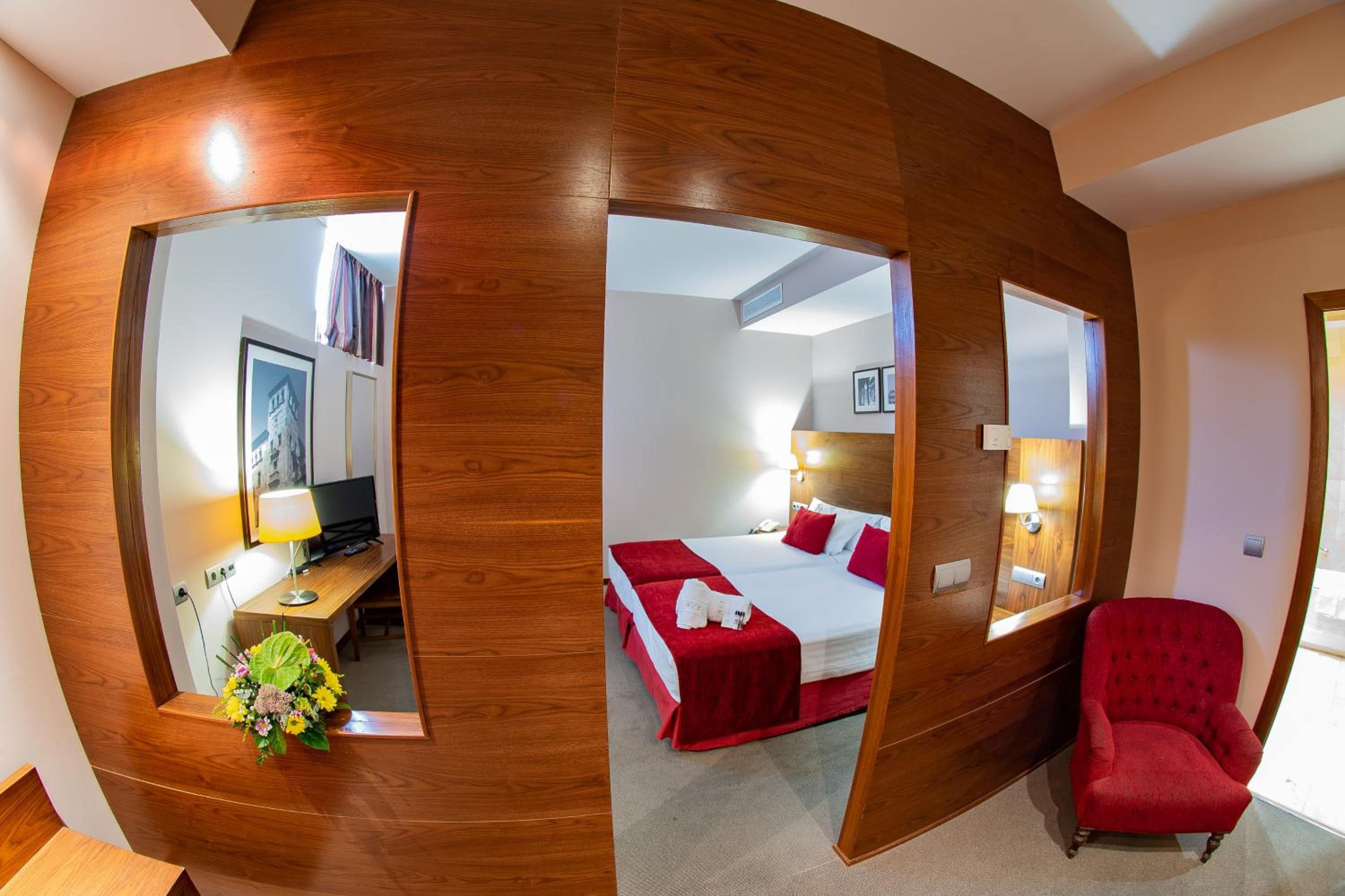 Double or Twin Room - Photo 27