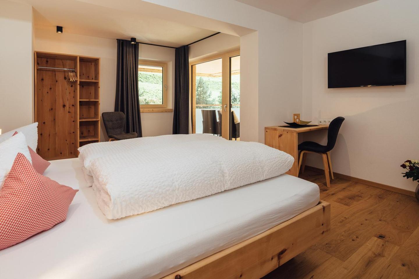 Double Room with Balcony photo 1