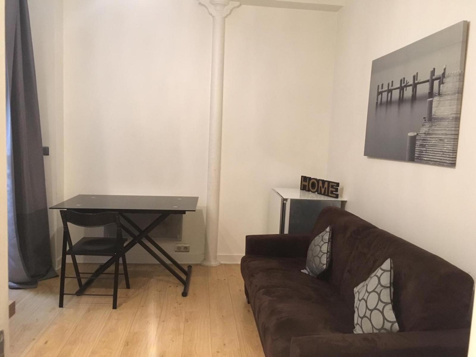 Apartment photo 2