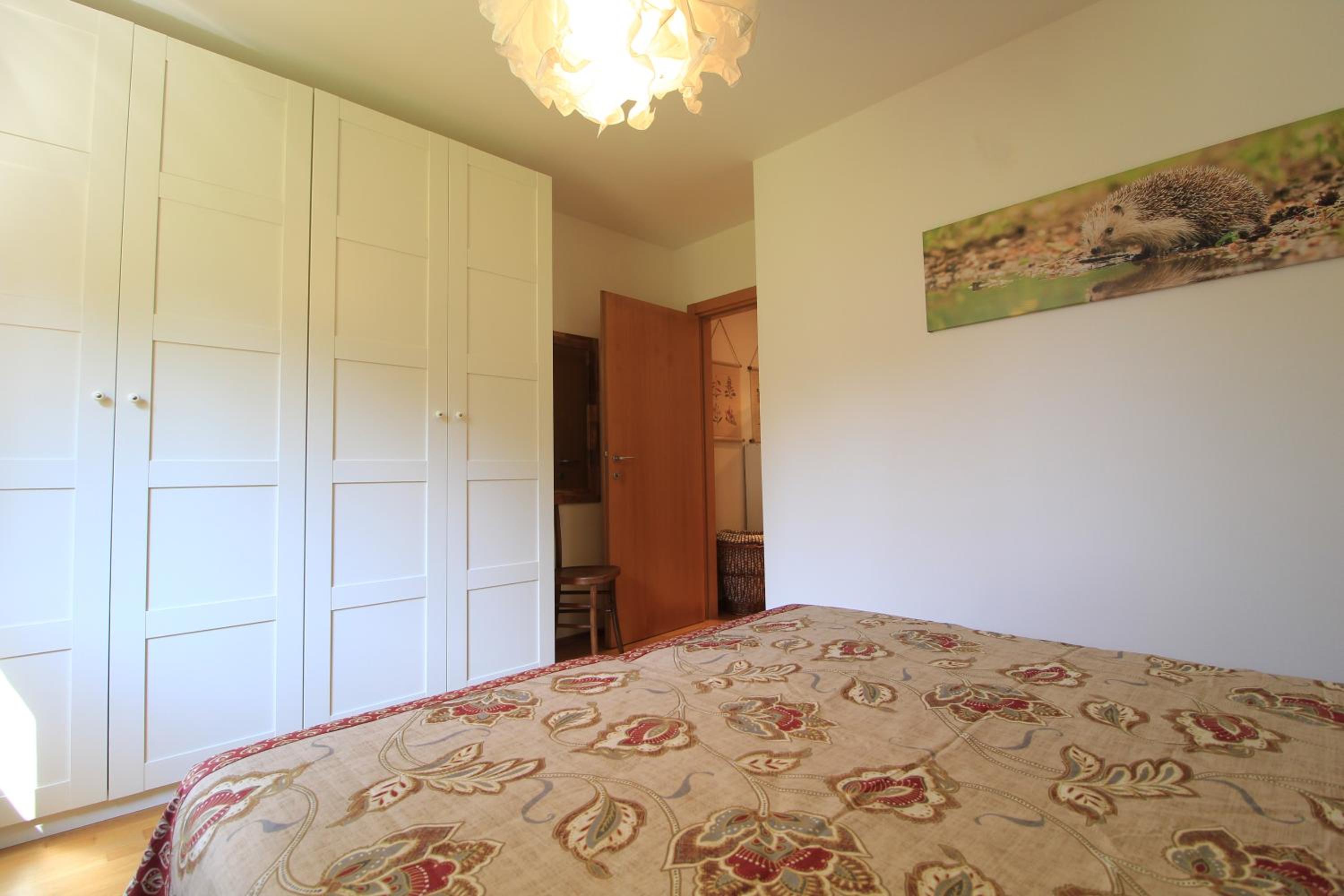 Apartment with Balcony photo 3
