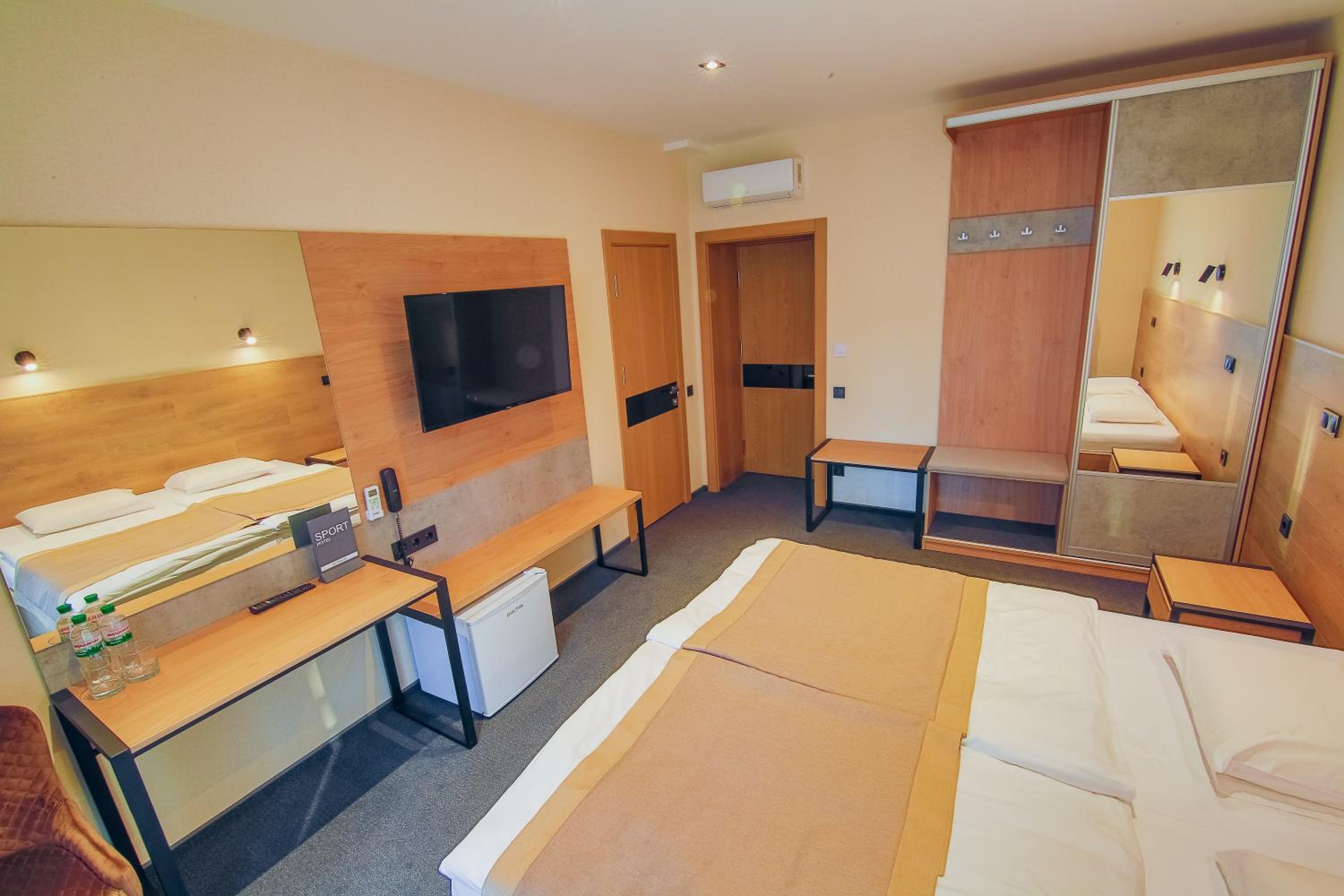 Deluxe Double Room photo 2
