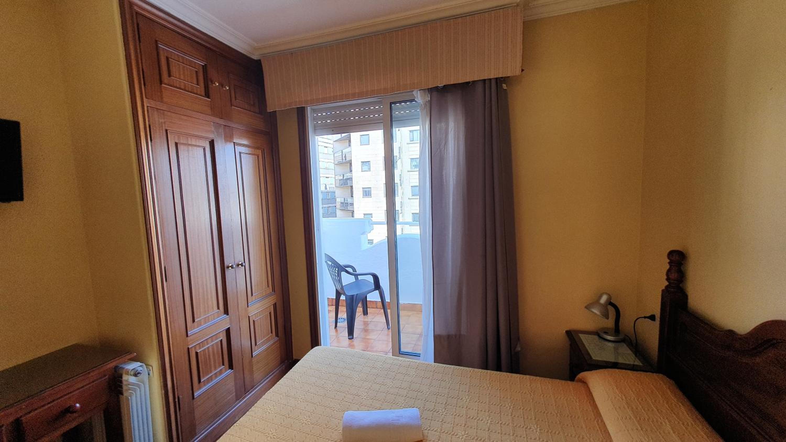 Habitación Sencilla con Balcón