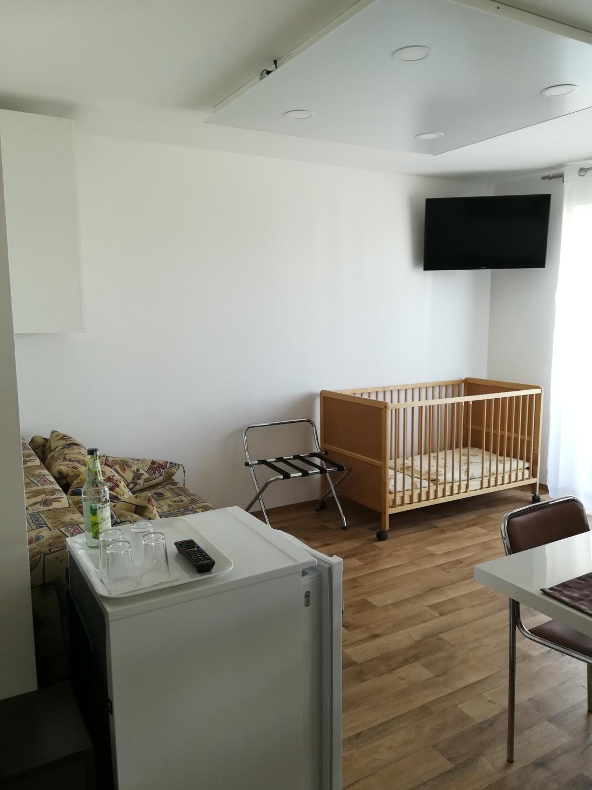 Family Room with Balcony photo 1