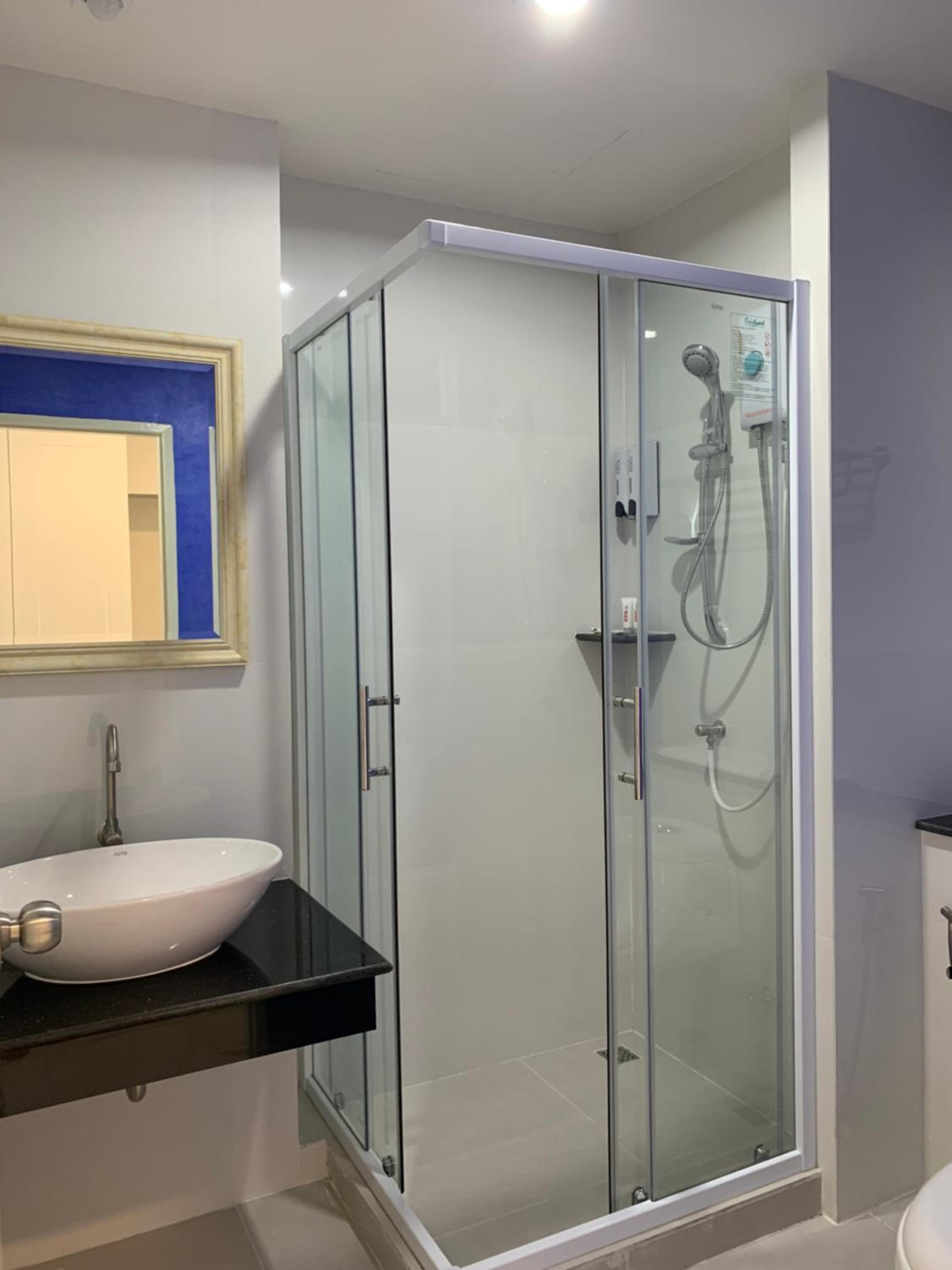 Deluxe Double or Twin Room photo 3