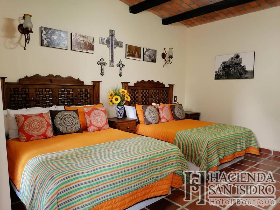 Double Room with Two Double Beds - Photo 1