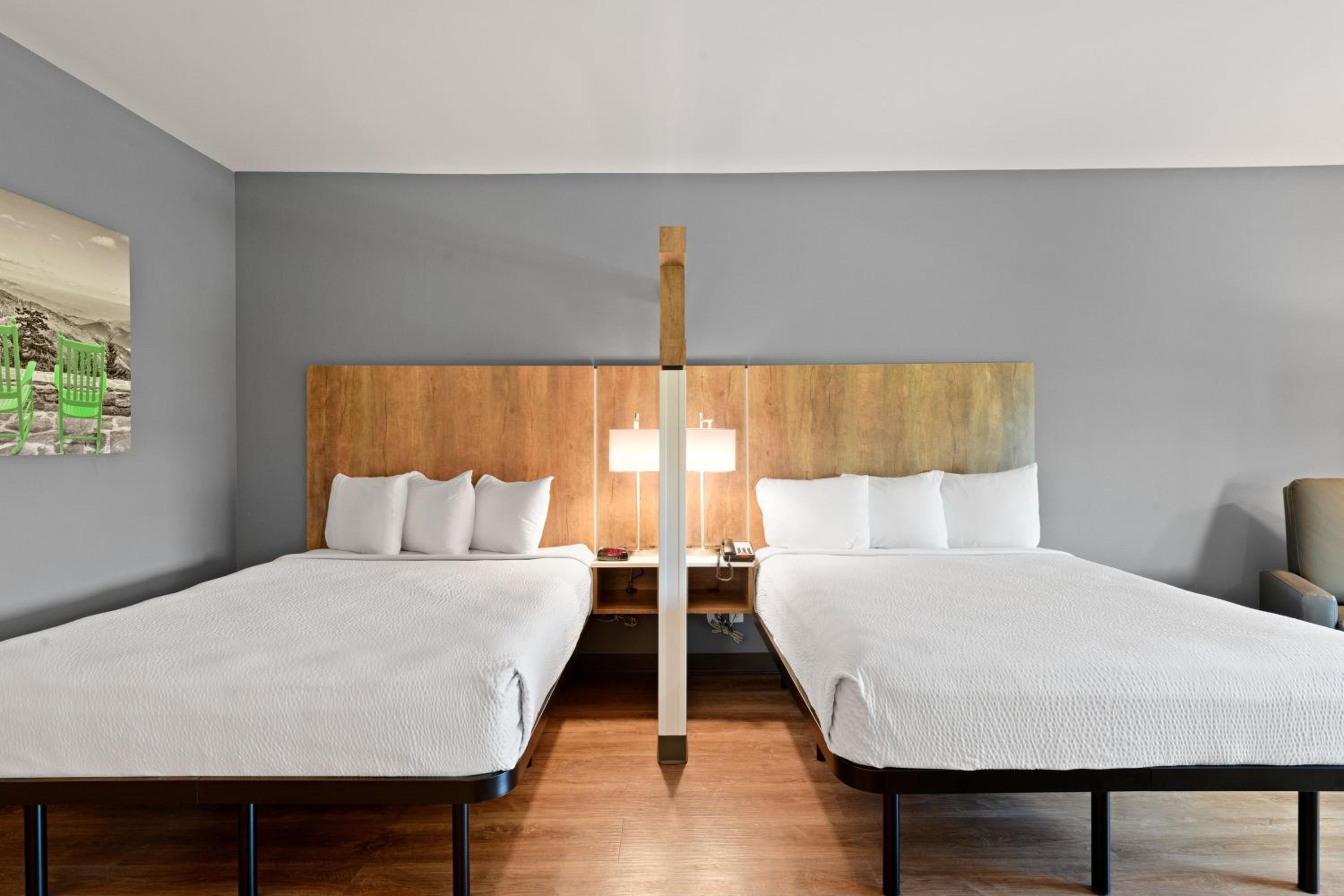 Superior Studio with 2 queen beds - Non Smoking - Photo 5