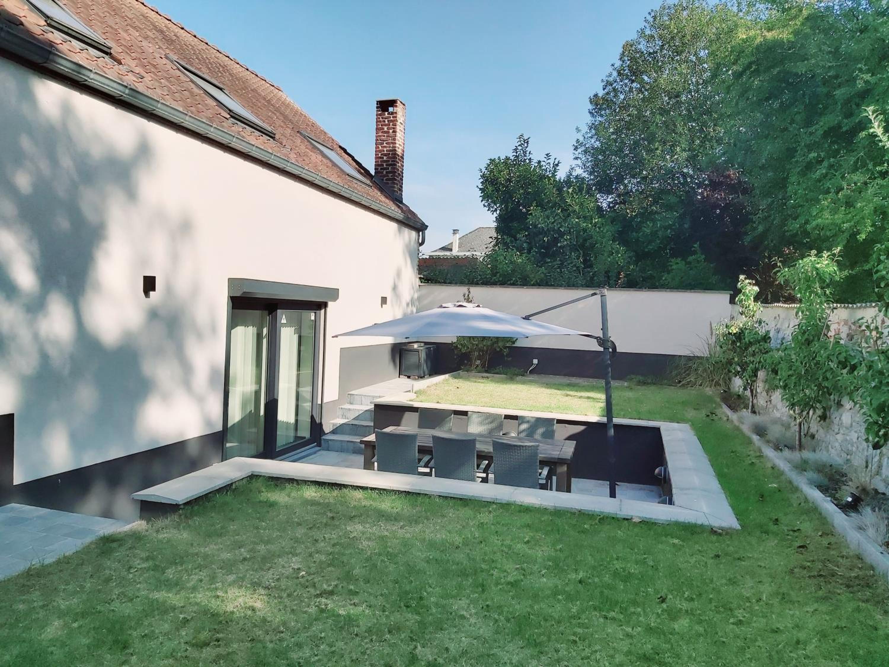 Two-Bedroom House - Photo 8