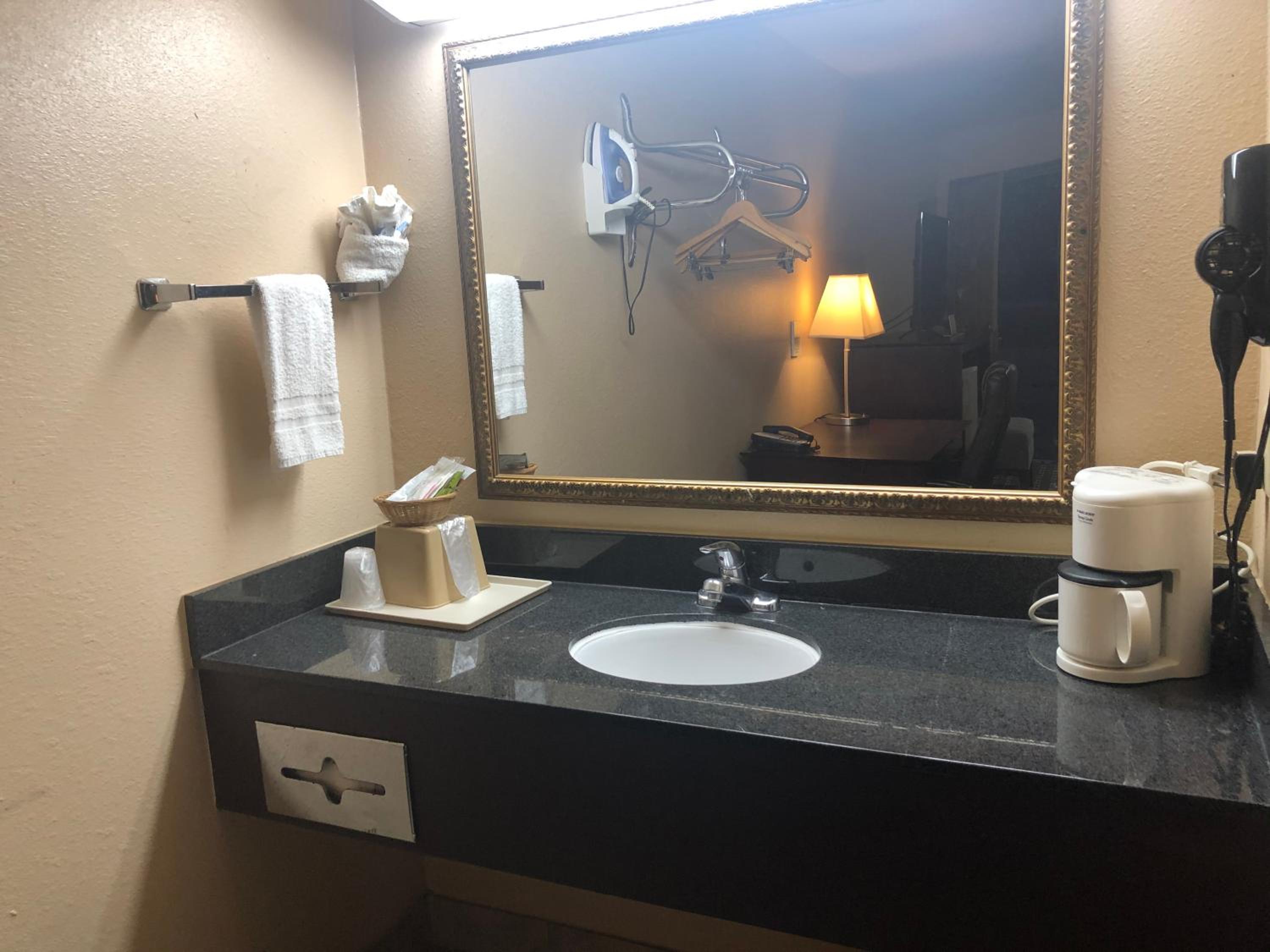 Standard Single Room photo 3