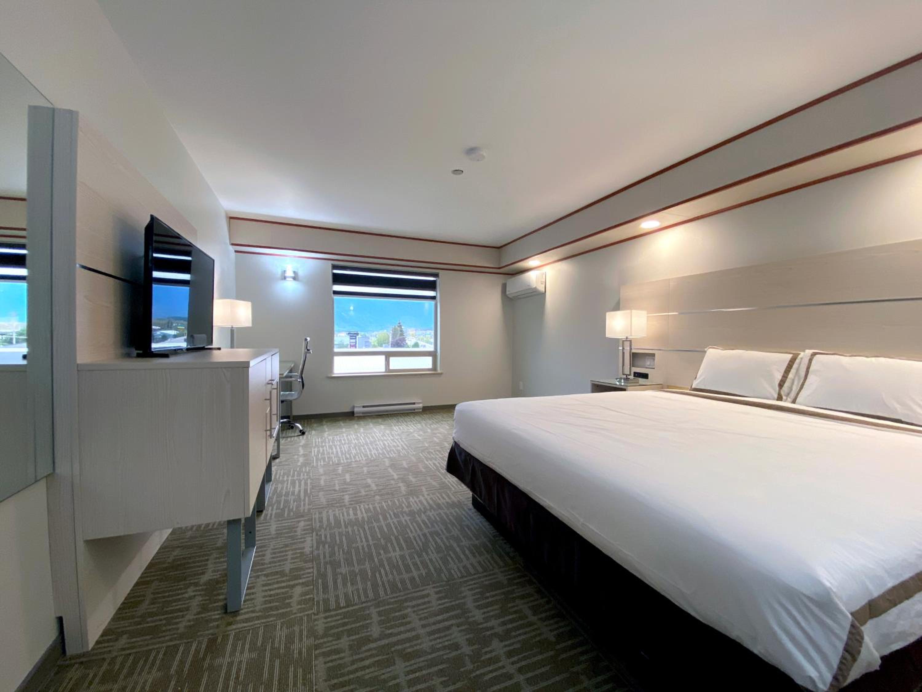 King Room - Non Smoking - Photo 1
