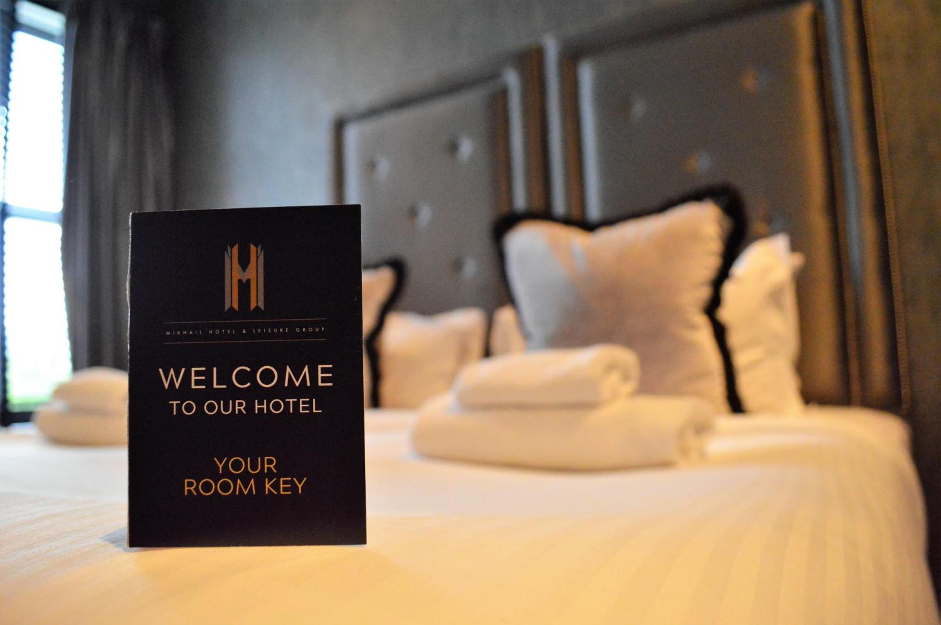 Deluxe King Room photo 3