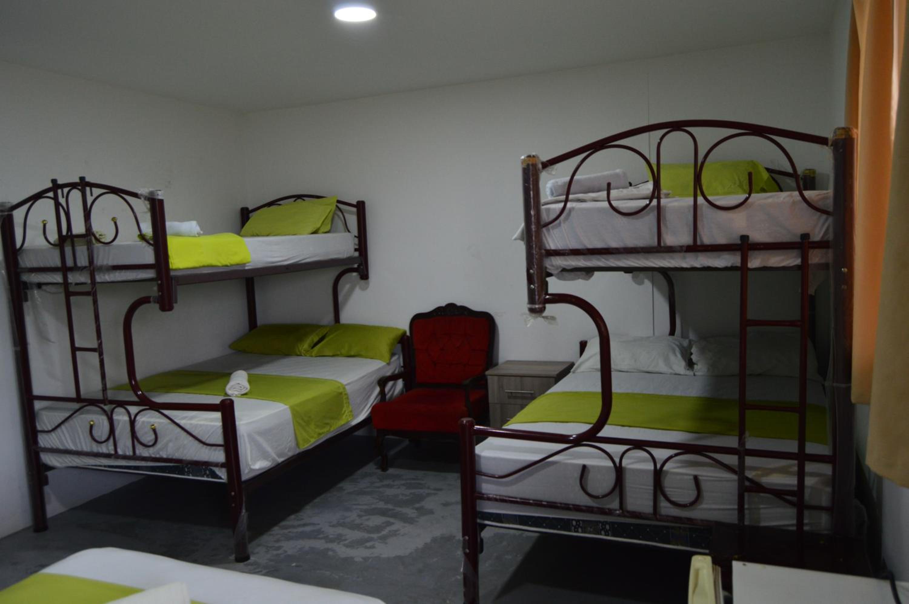 Bed in 4-Bed Dormitory Room photo 3