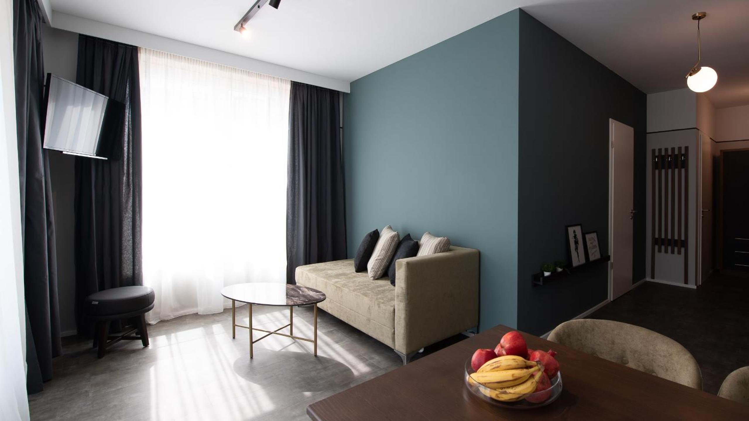 Suite with River View - Photo 1