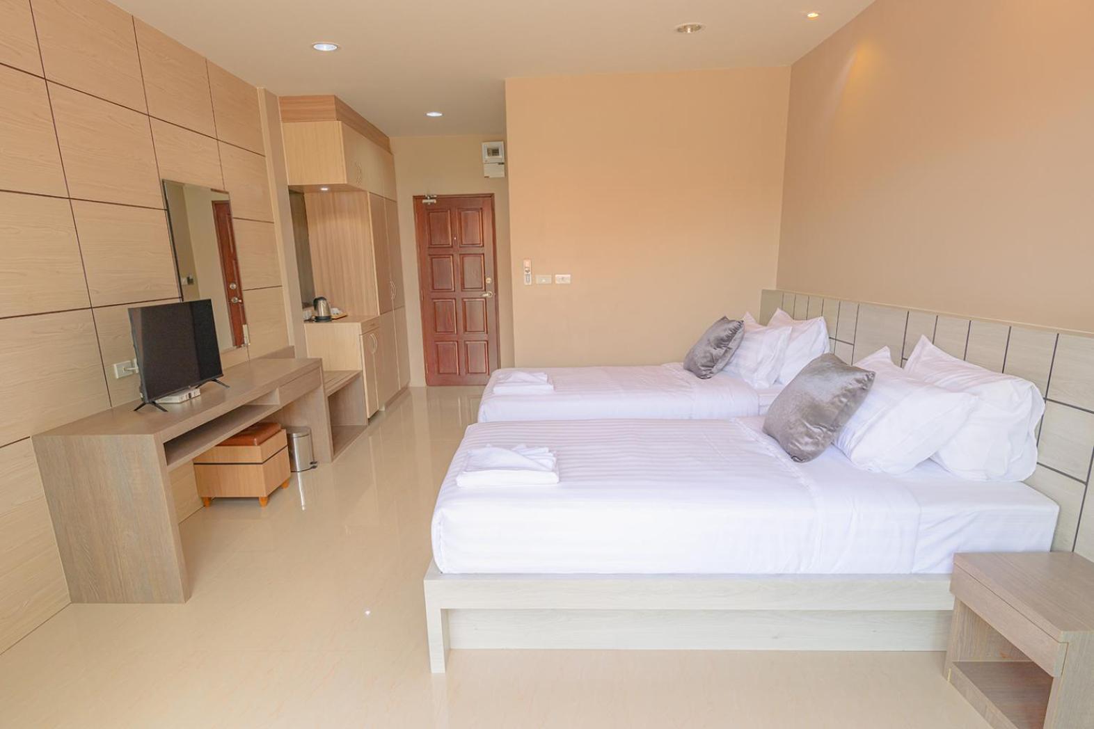 Superior Twin Room - Photo 6