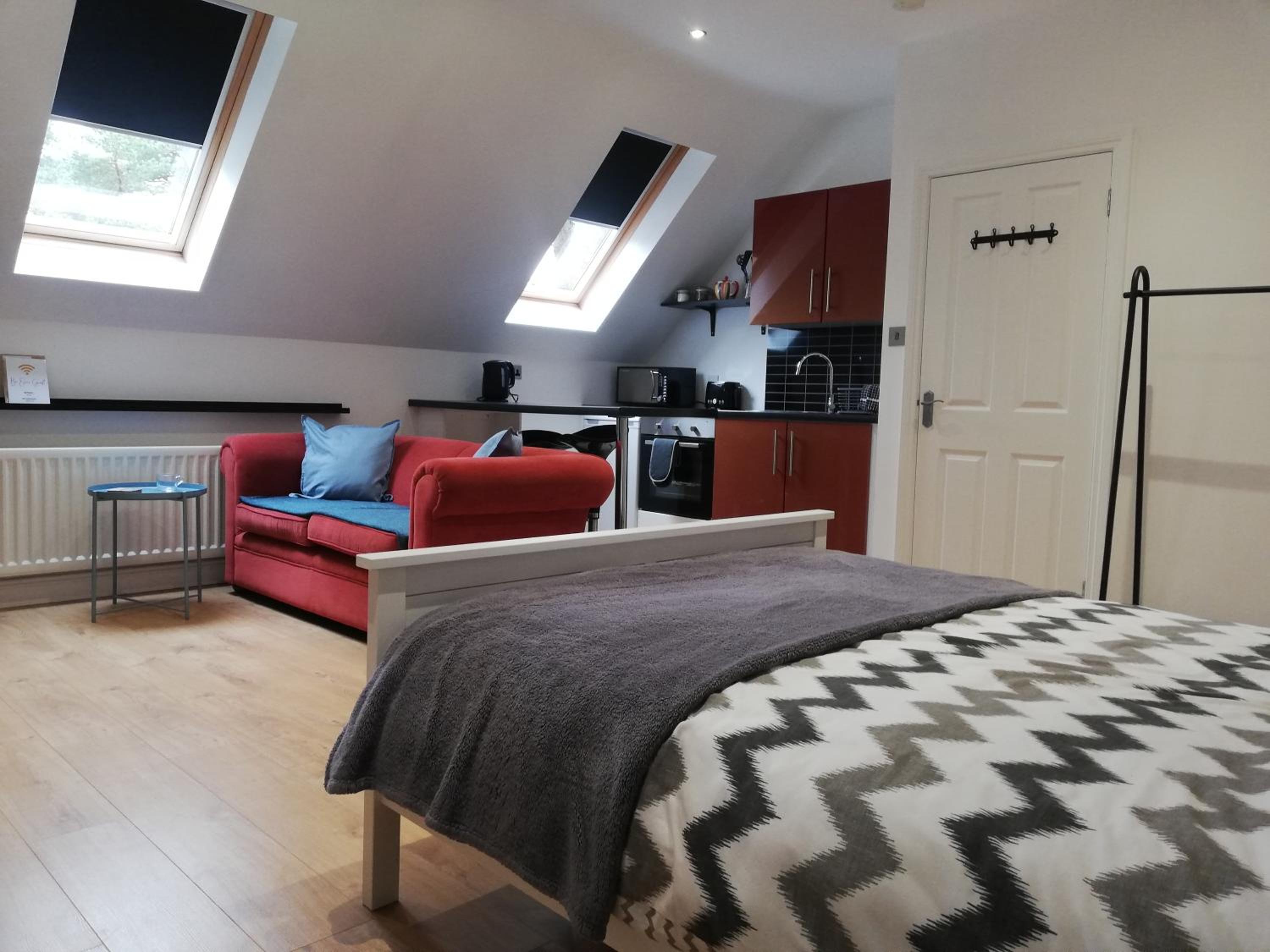One-Bedroom Apartment