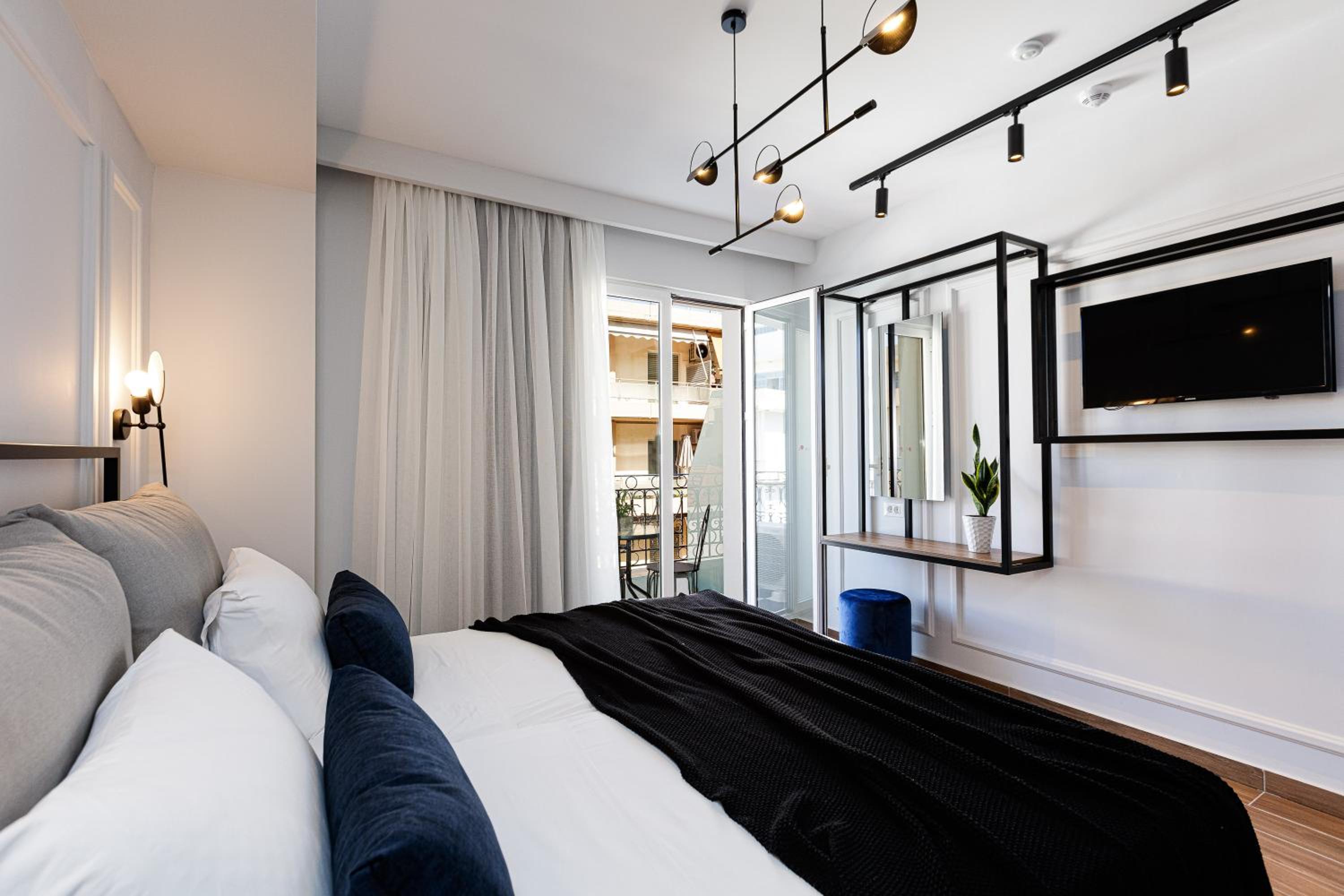 Standard Room - Photo 16