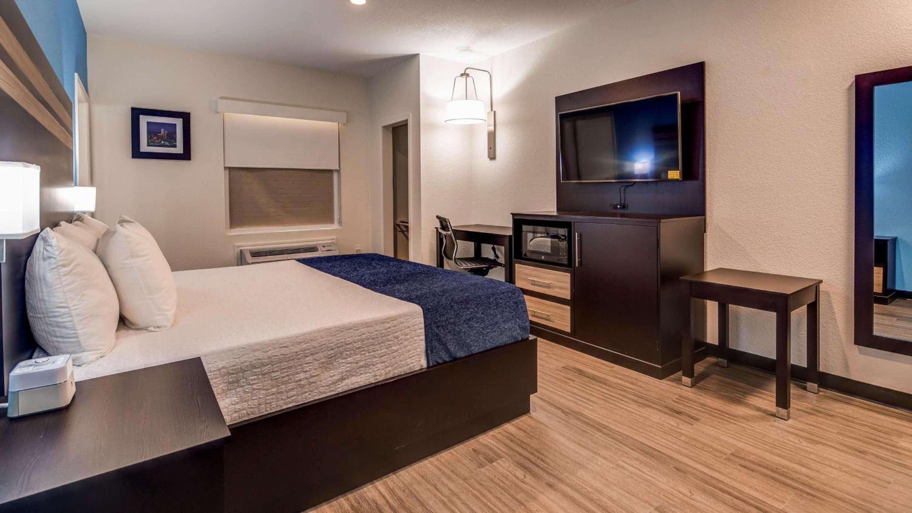 King Room - Disability Access - Photo 4