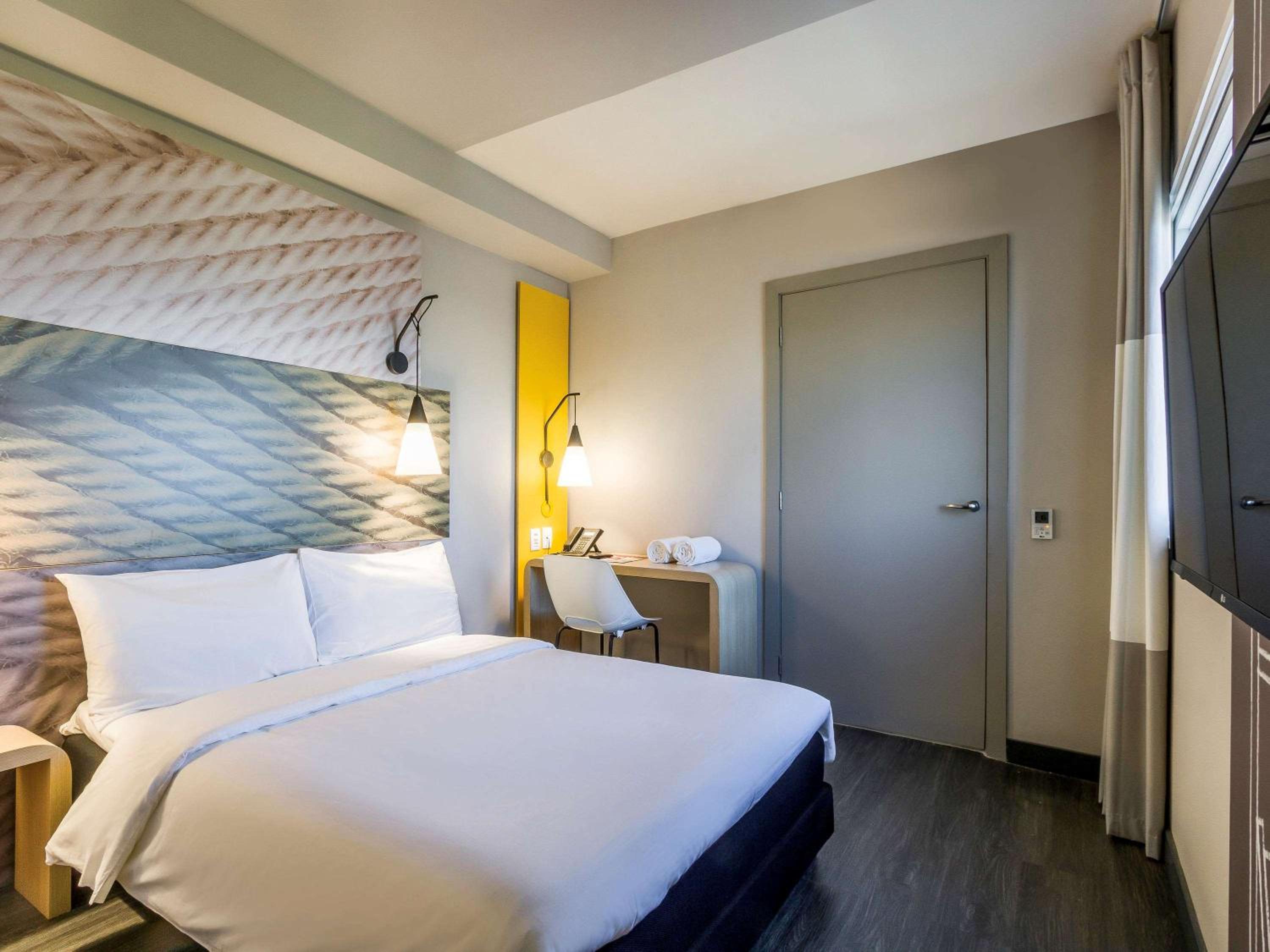 Standard Double Room - Disability Access - Photo 1