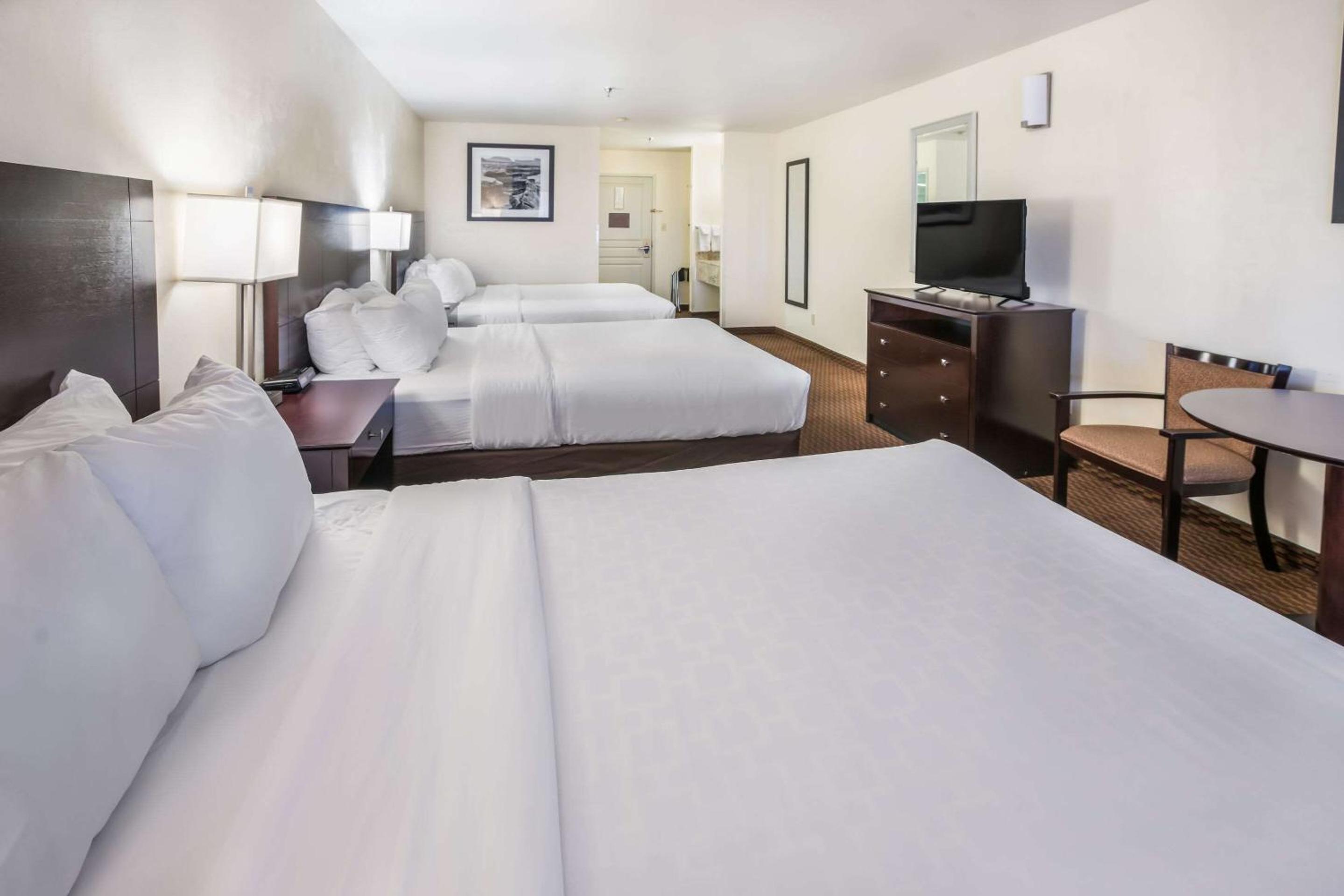 Triple Room - Photo 3