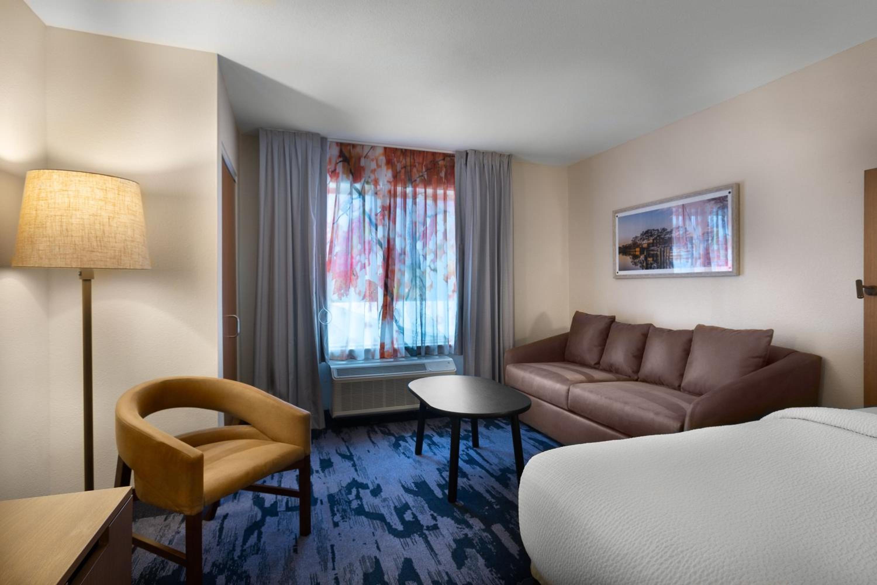 Fairfield Inn & Suites Elizabeth City