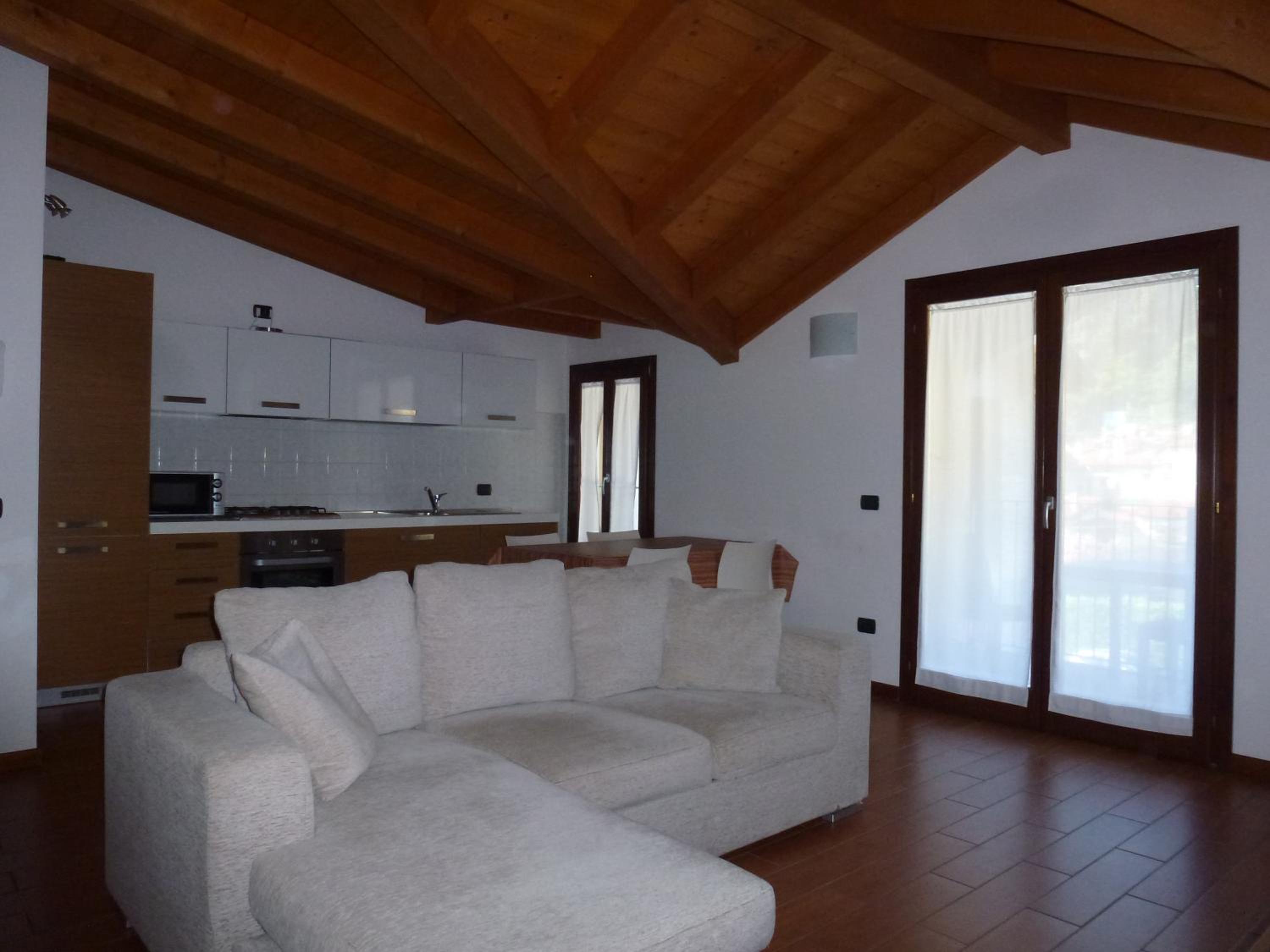 One-Bedroom Apartment (4 Adults) photo 2