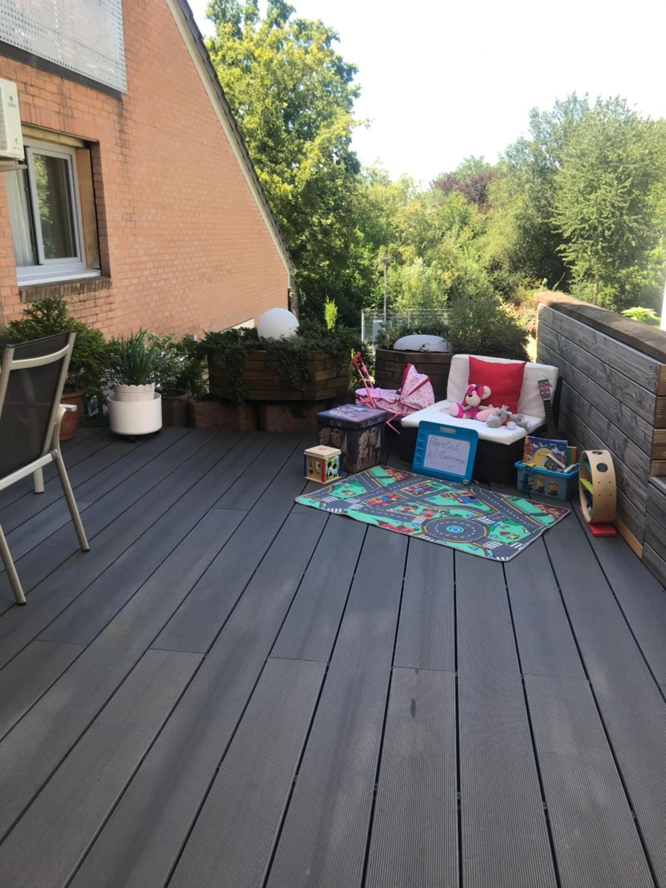Apartment with Terrace - Photo 4