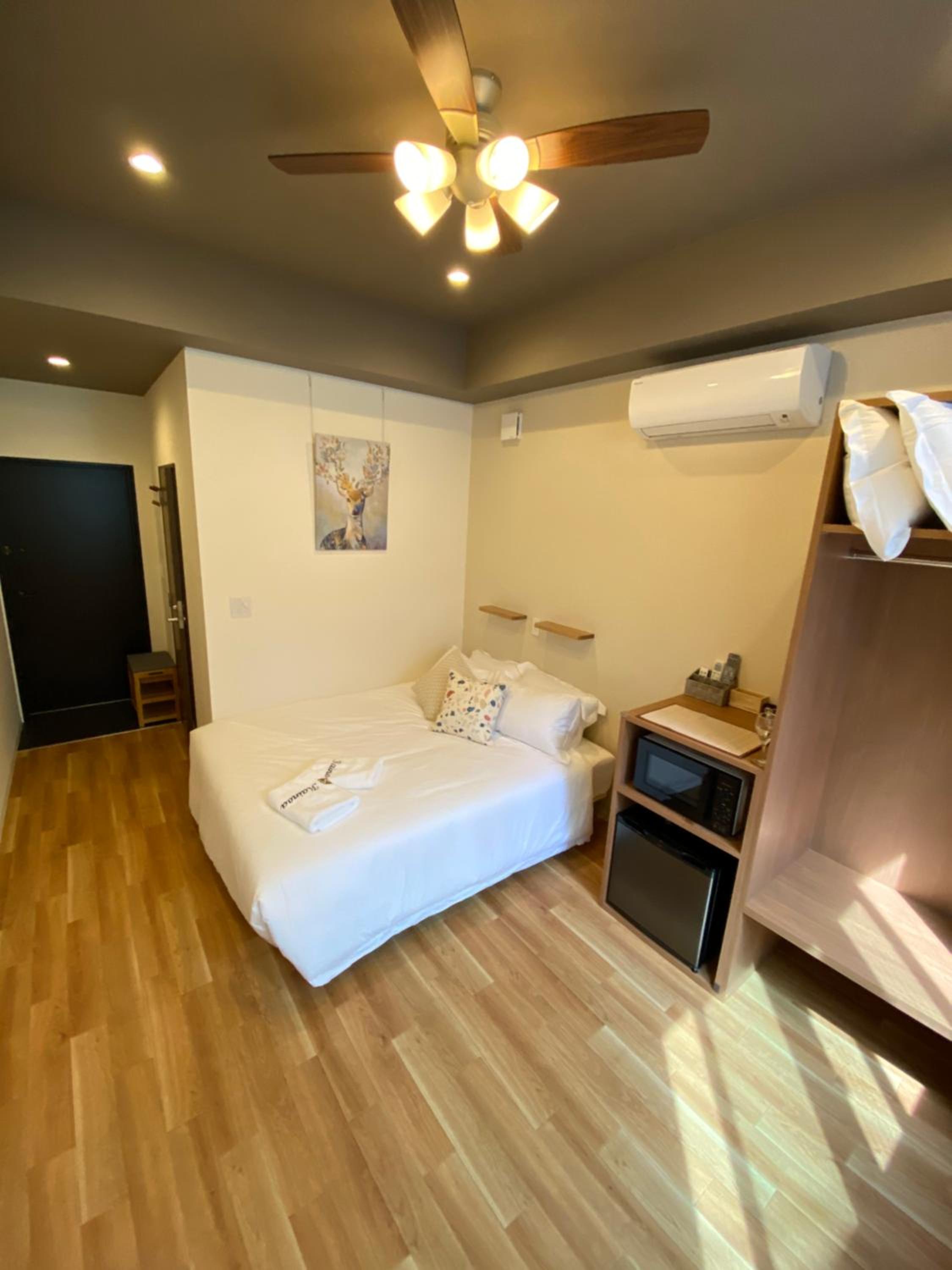 Queen Suite photo 2
