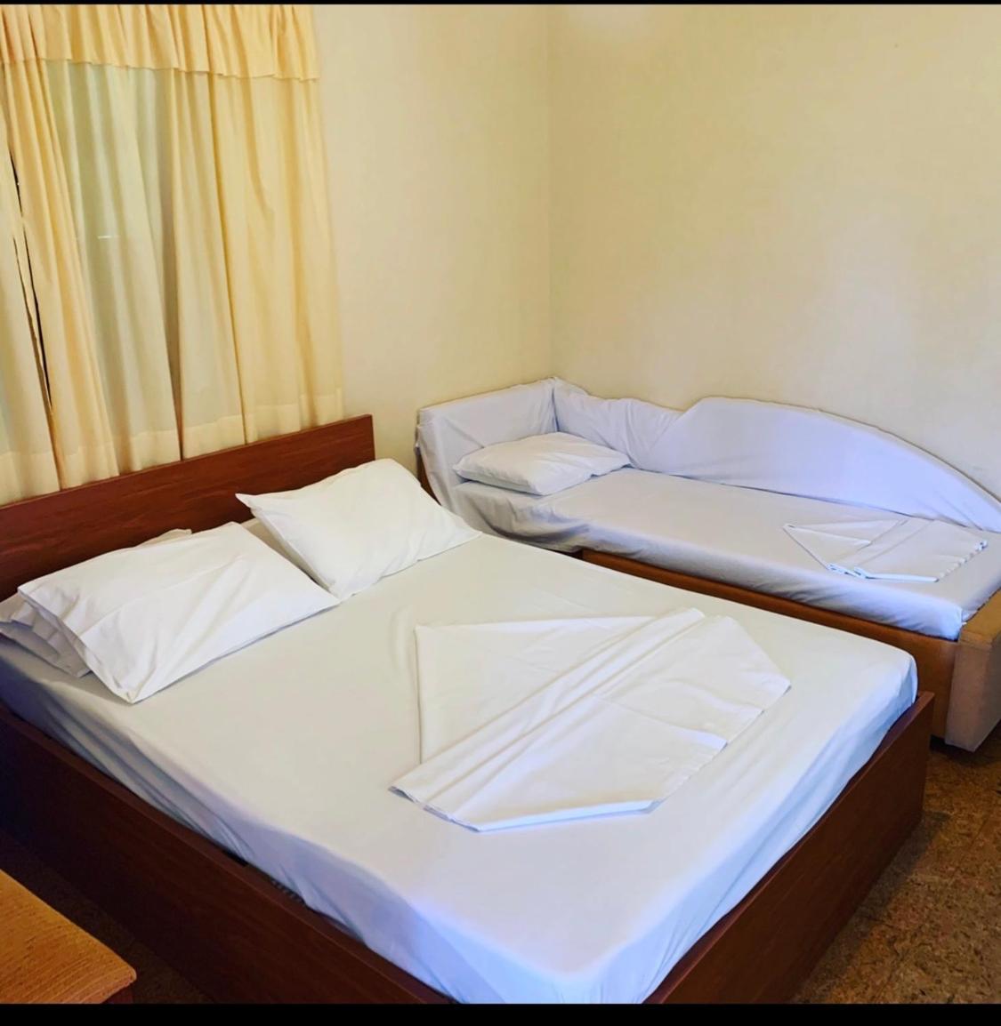 Standard Triple Room with Sea View