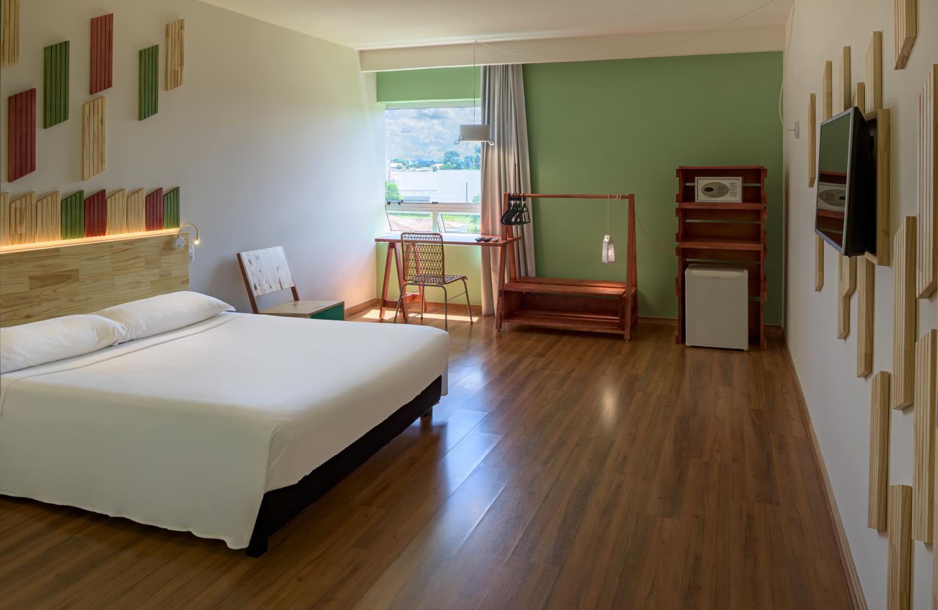 Standard Double Room - Photo 5