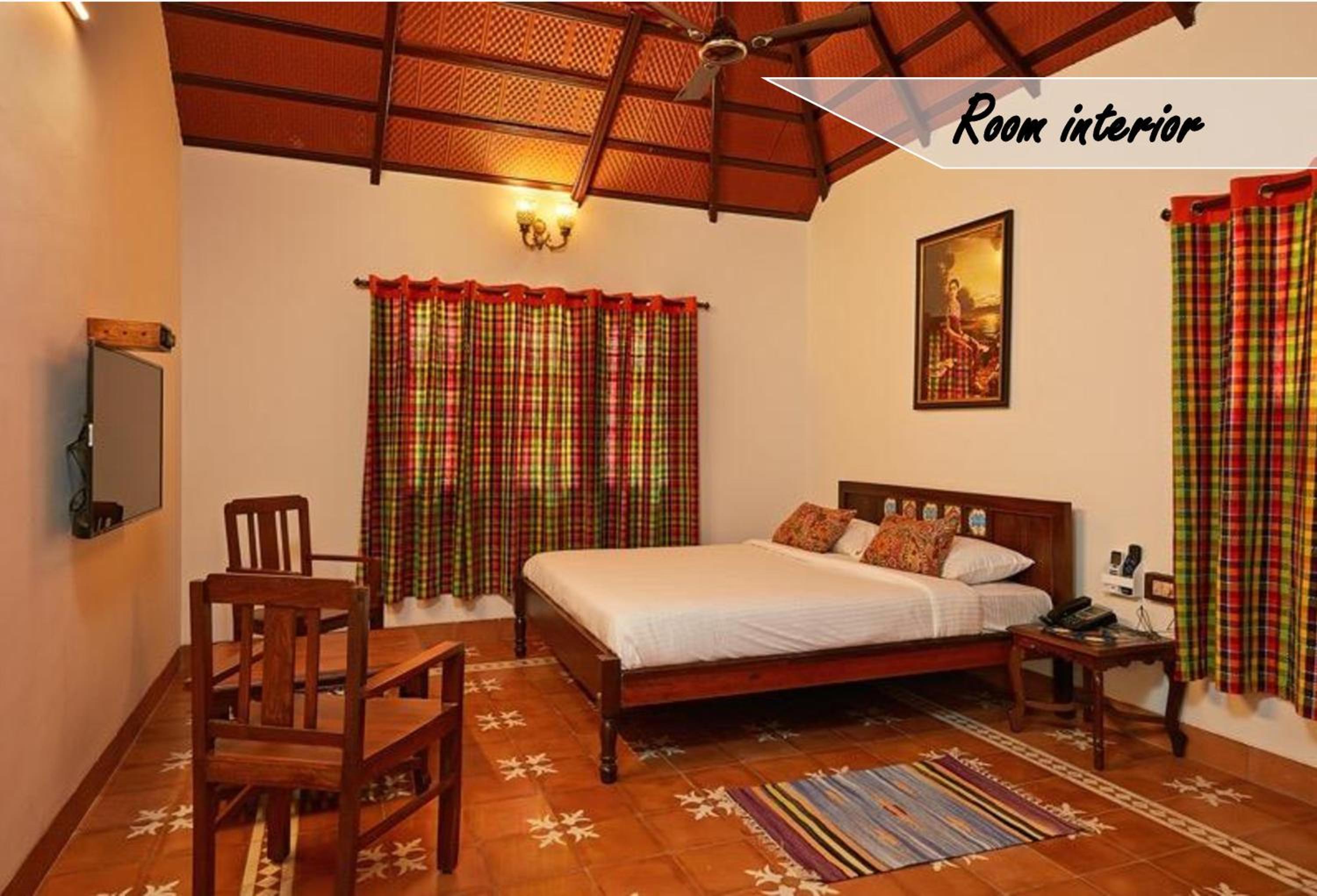 Three-Bedroom Cottage - Photo 3