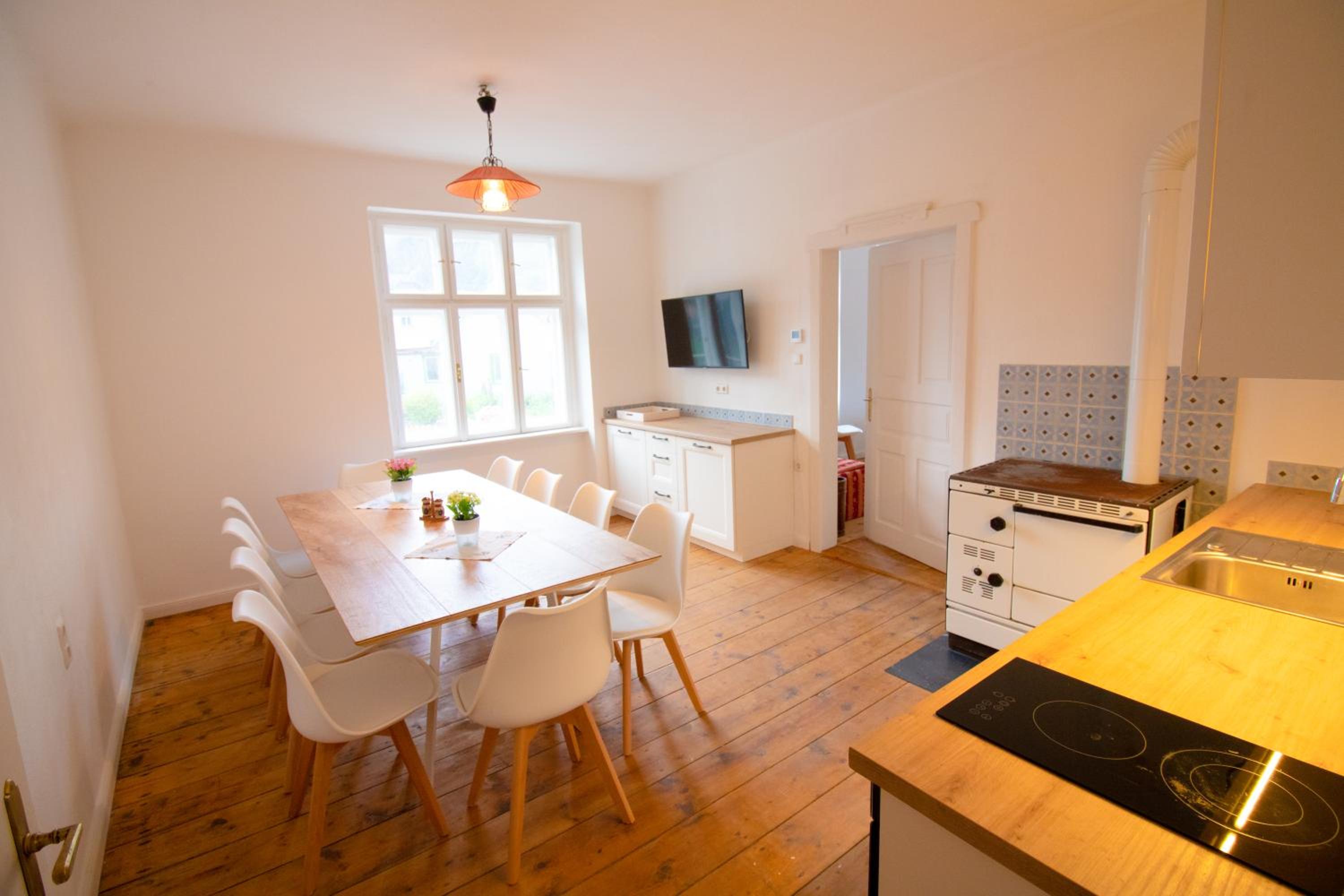 Deluxe Apartment - Photo 7
