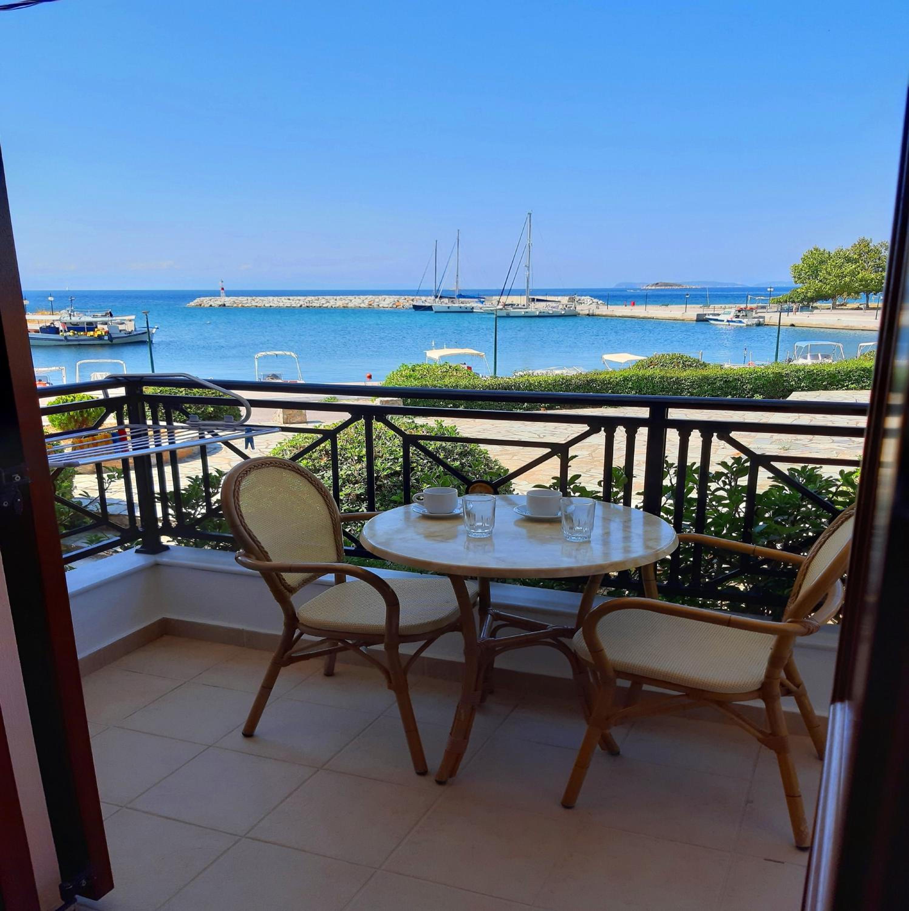 Studio with Sea View - Photo 10