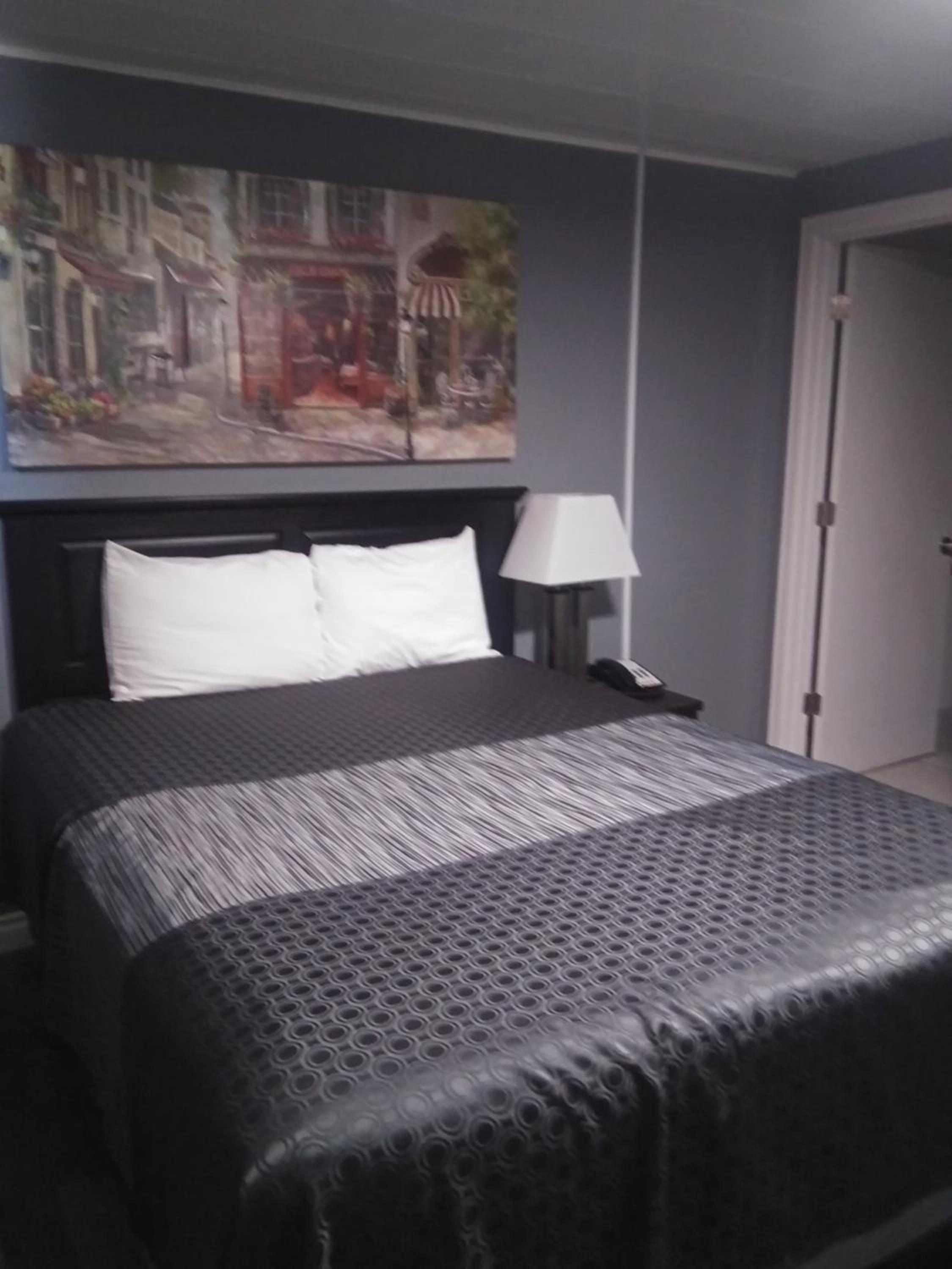 Deluxe Queen Room photo 1