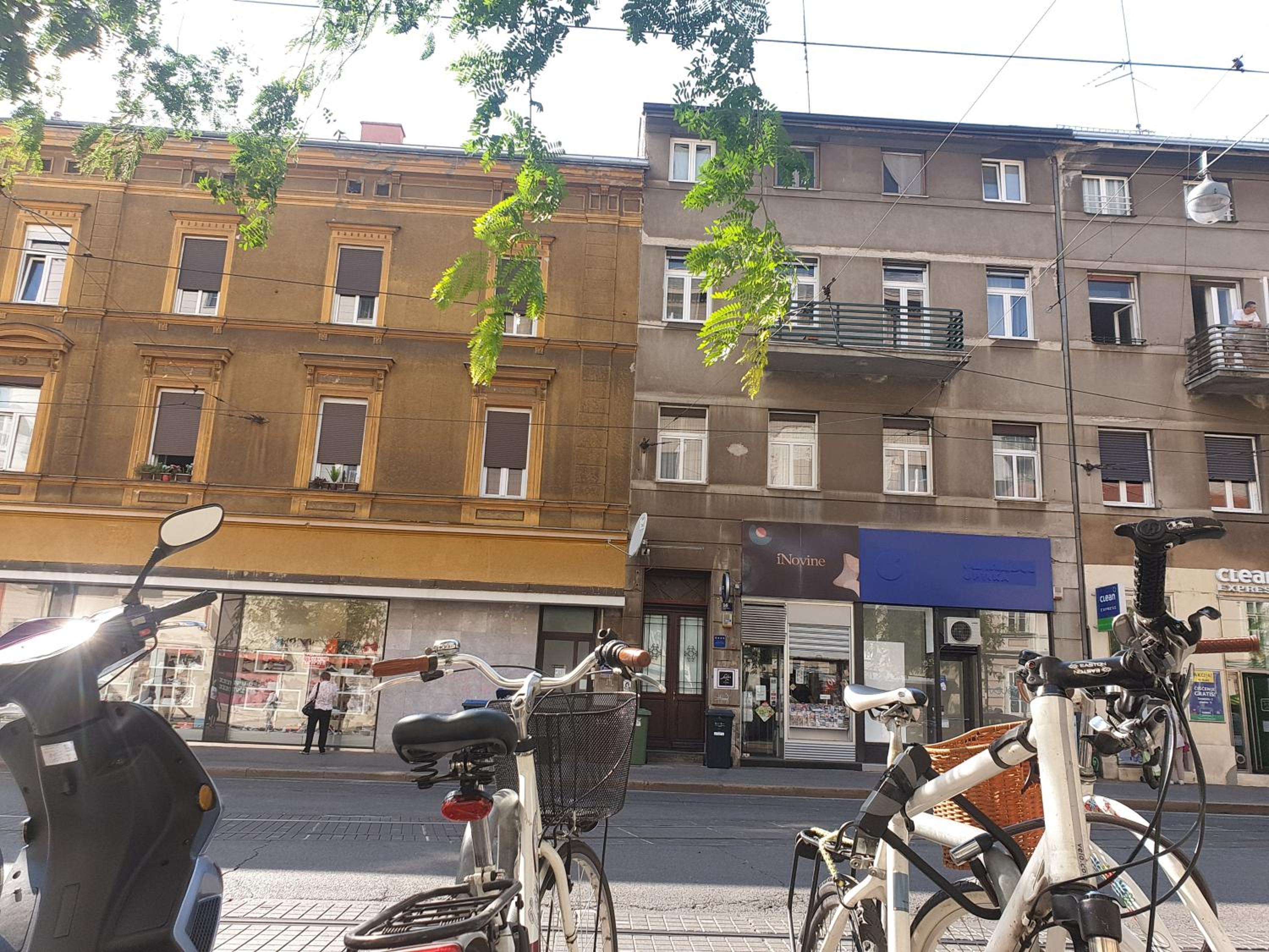 Studio with Balcony - Photo 51